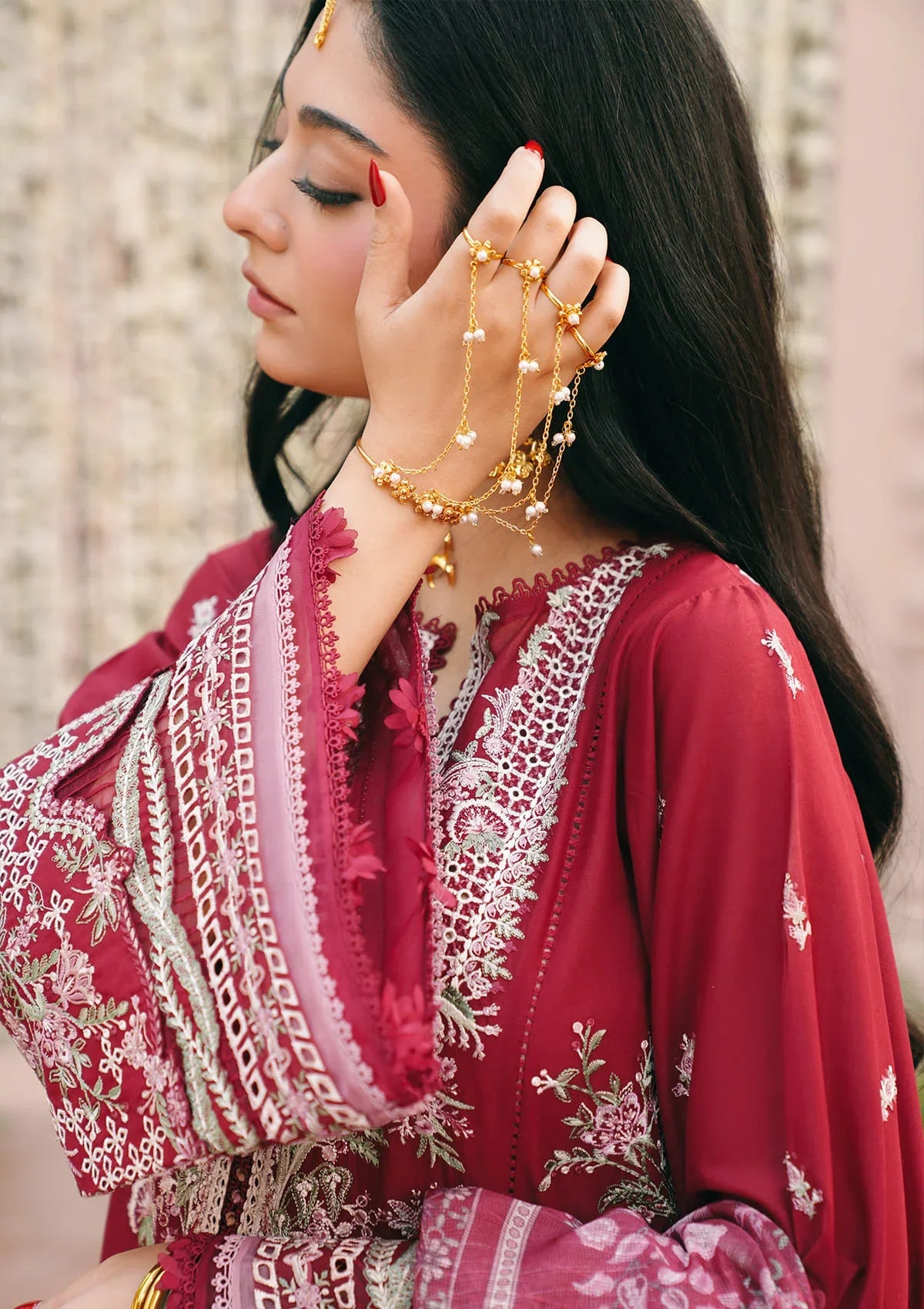 Ek Fasana Luxury Lawn – KLB-1B MAHRANI