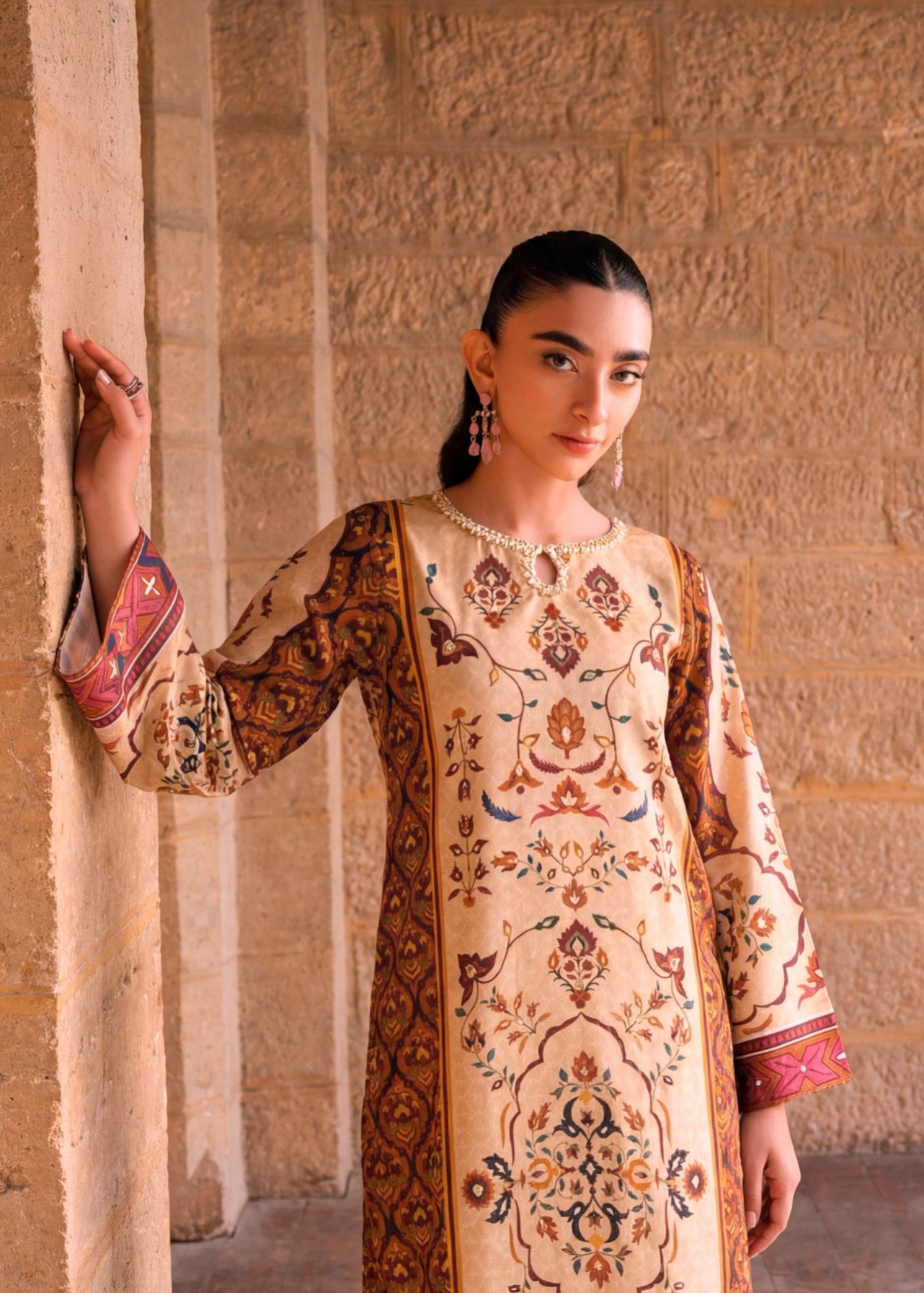 lawn Kaftan in Multi