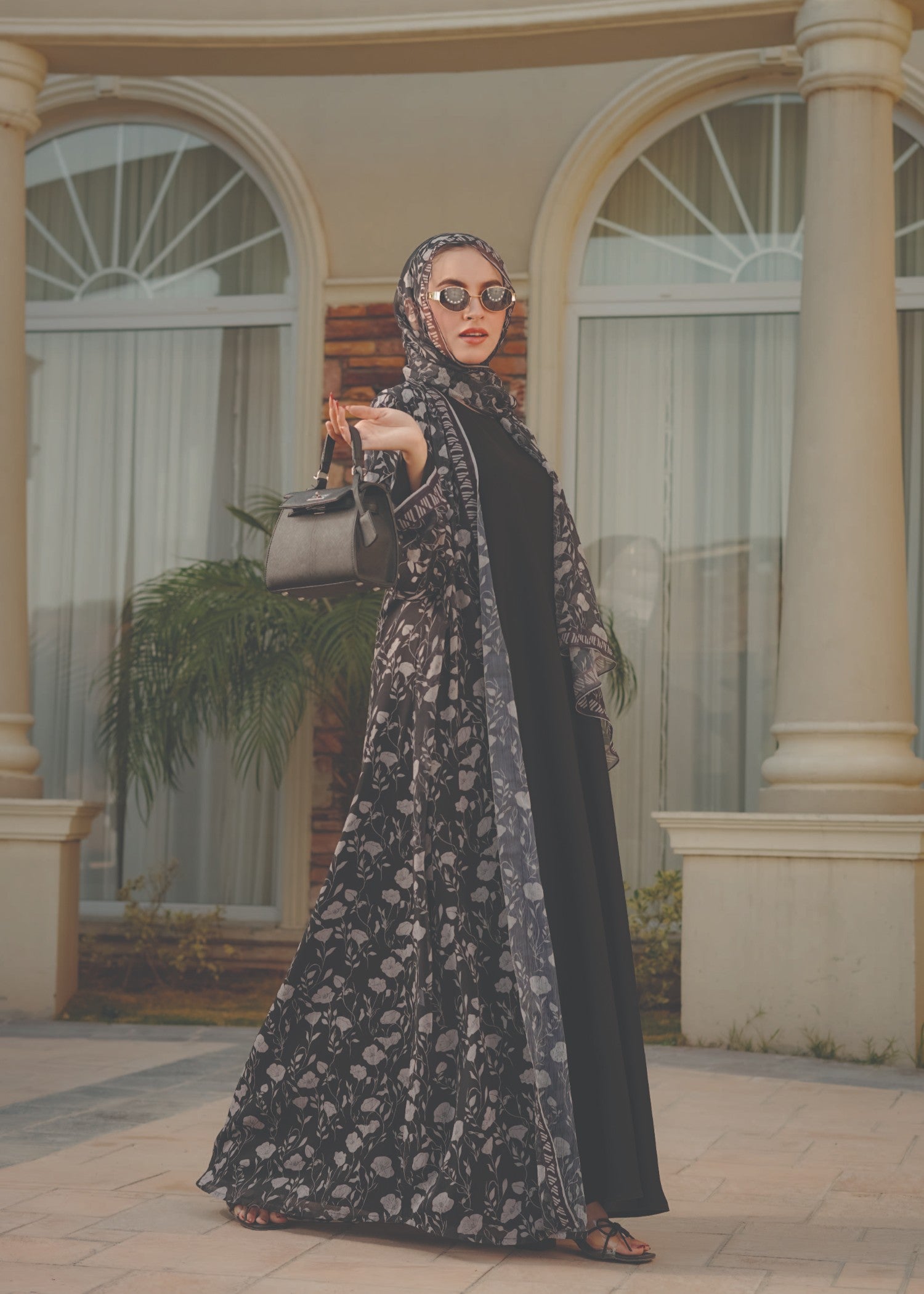 chiffon Abaya in Black