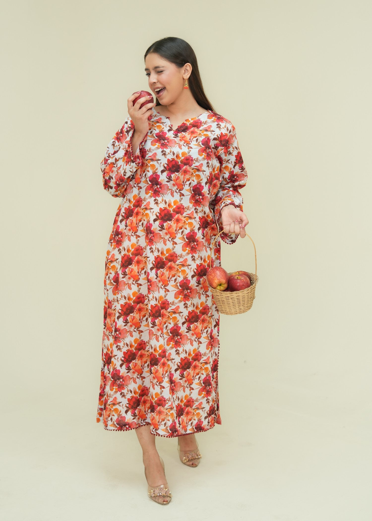 lawn Kaftan in Off-white, mari gold, rose red