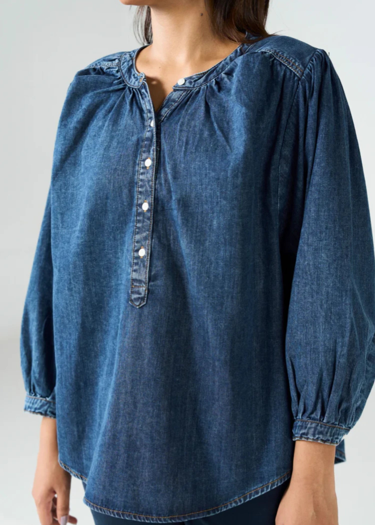 twill cotton Top in Blue