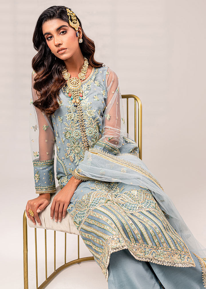 net Unstitched in Sky blue