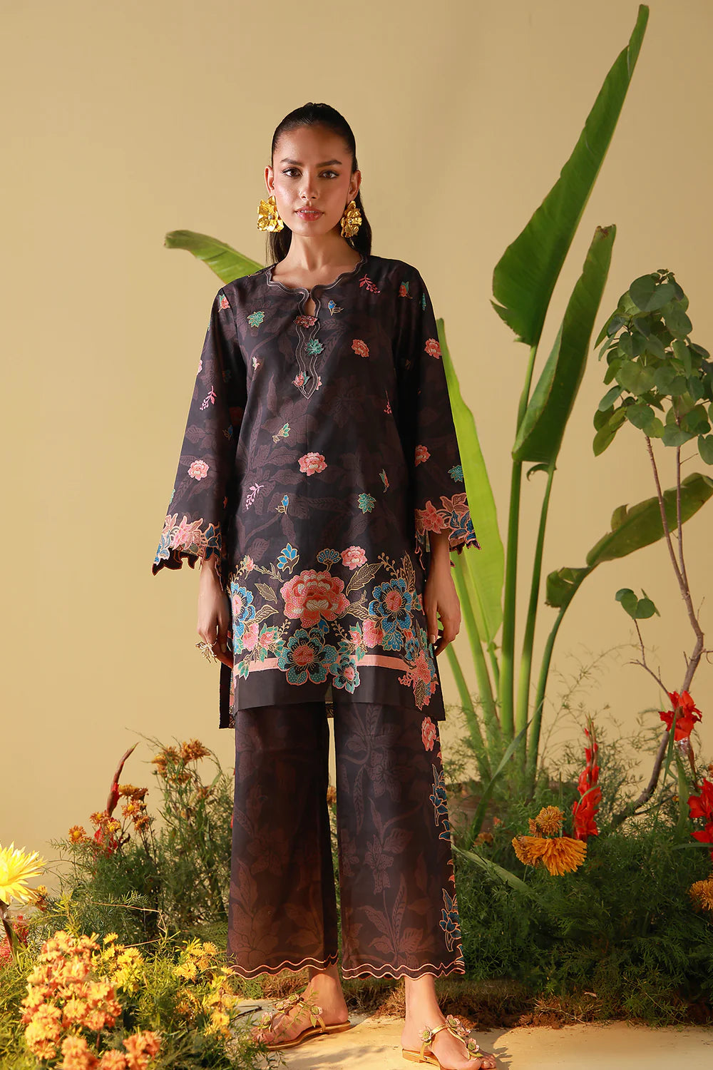 Mirha 2PC Lawn – Coffee Bloom