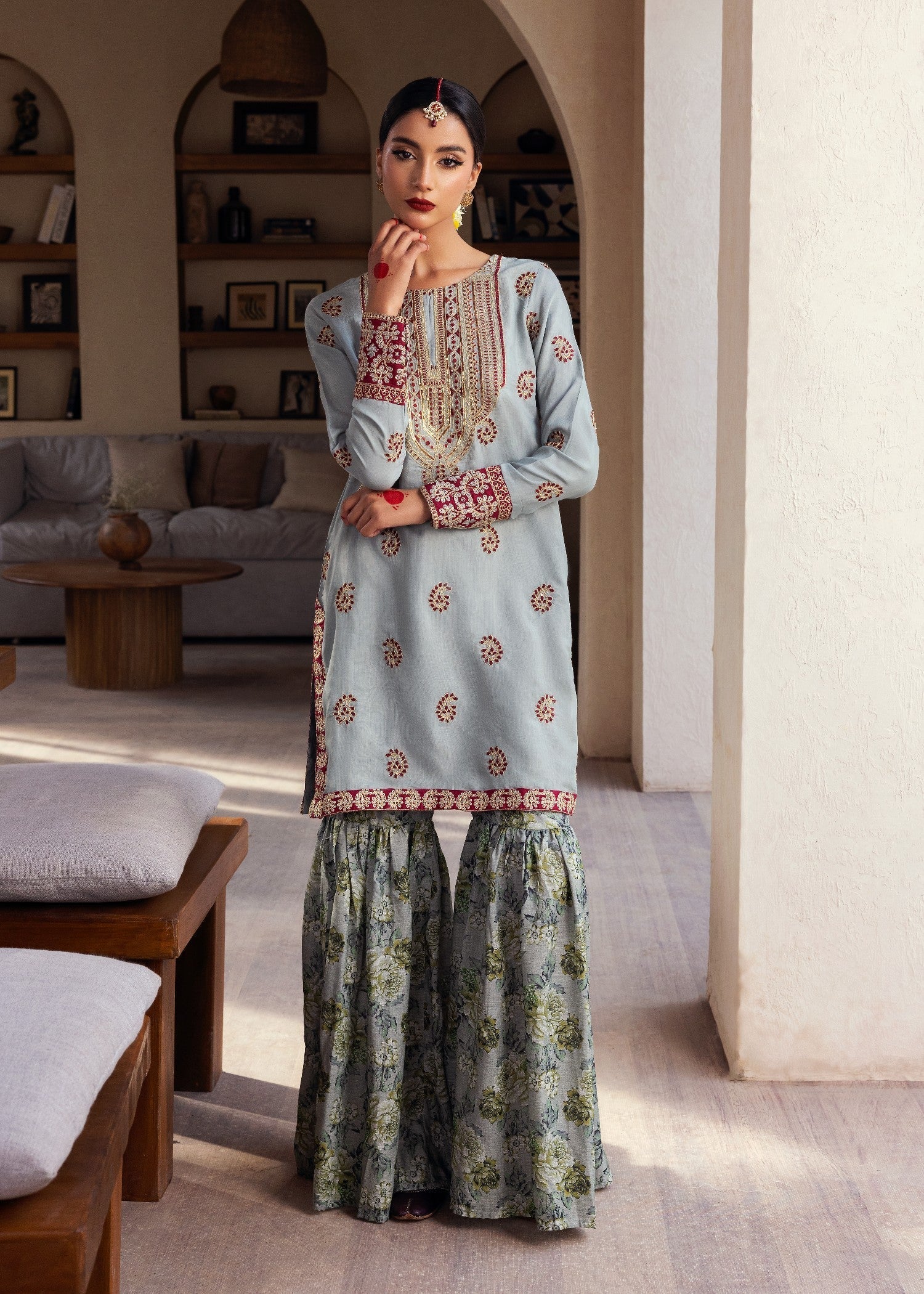 raw silk Gharara in Grey