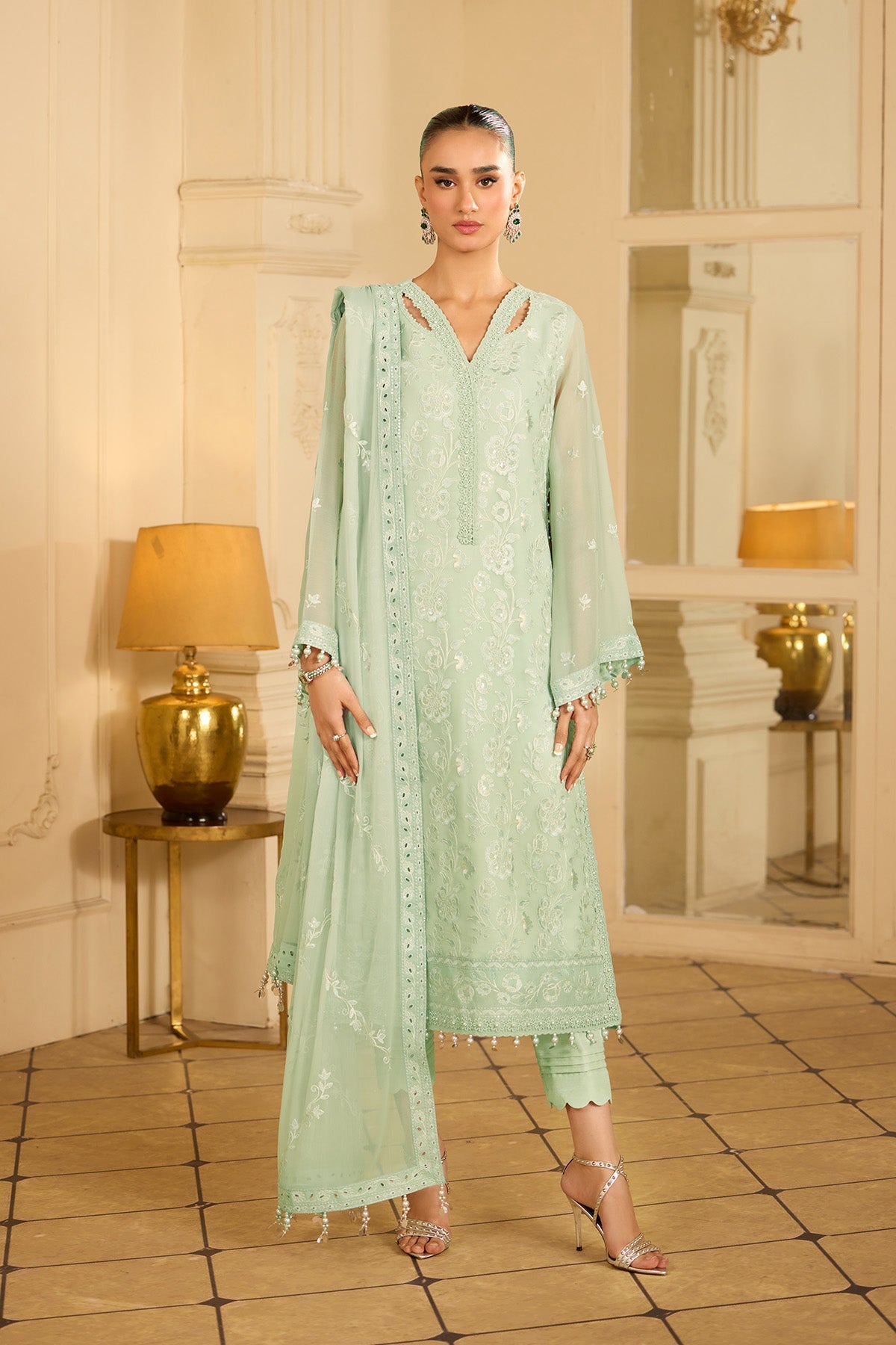 Luxury Festive Formals – 2252-Zehnora
