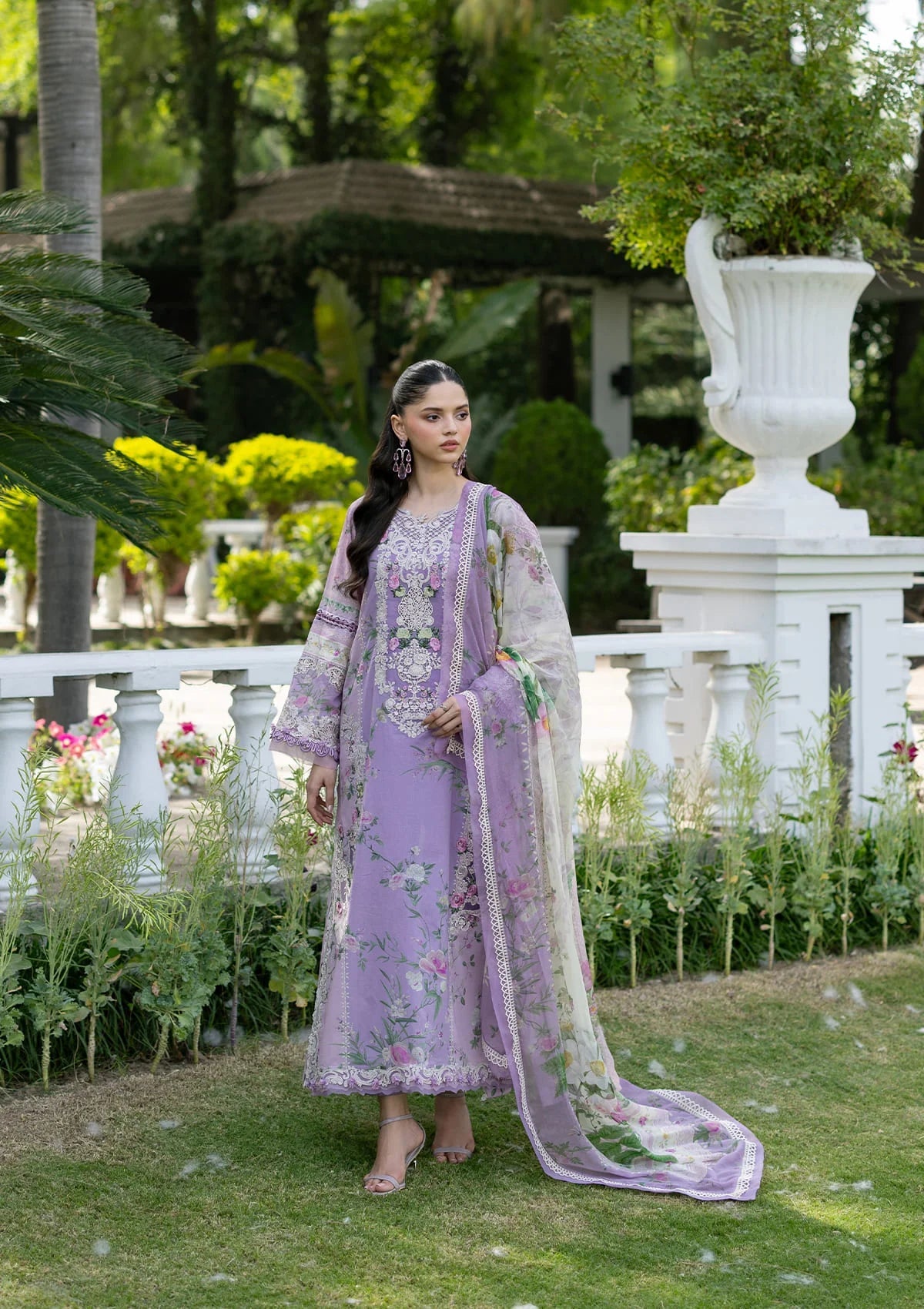 Signature Lawn Edit – 1B