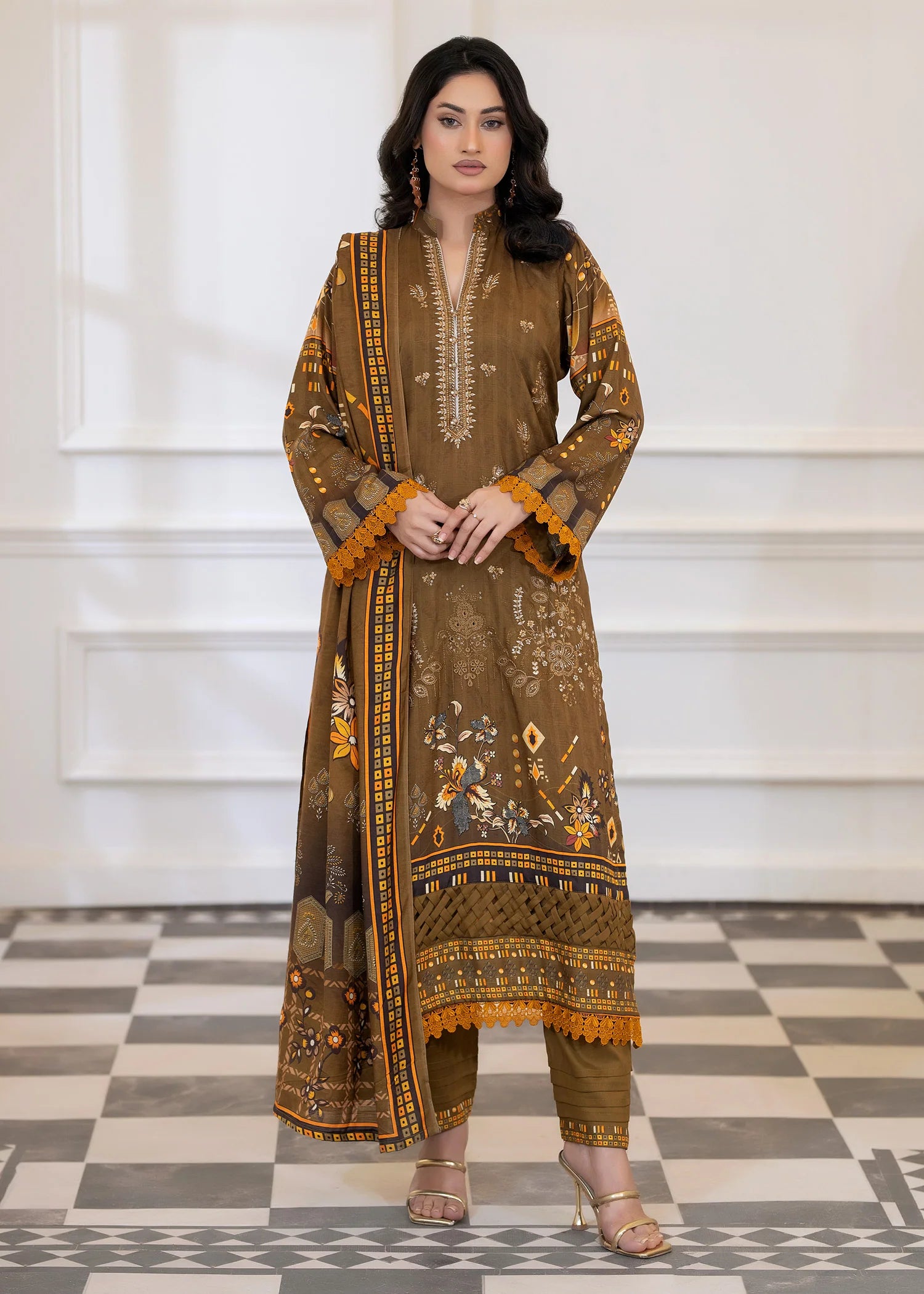 wool Kurta Set in Brown