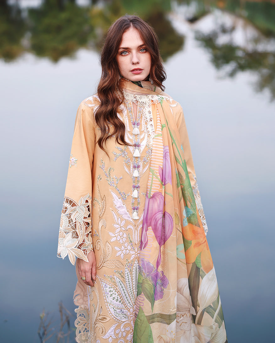 Secret Garden Lawn – Wisteria Veil