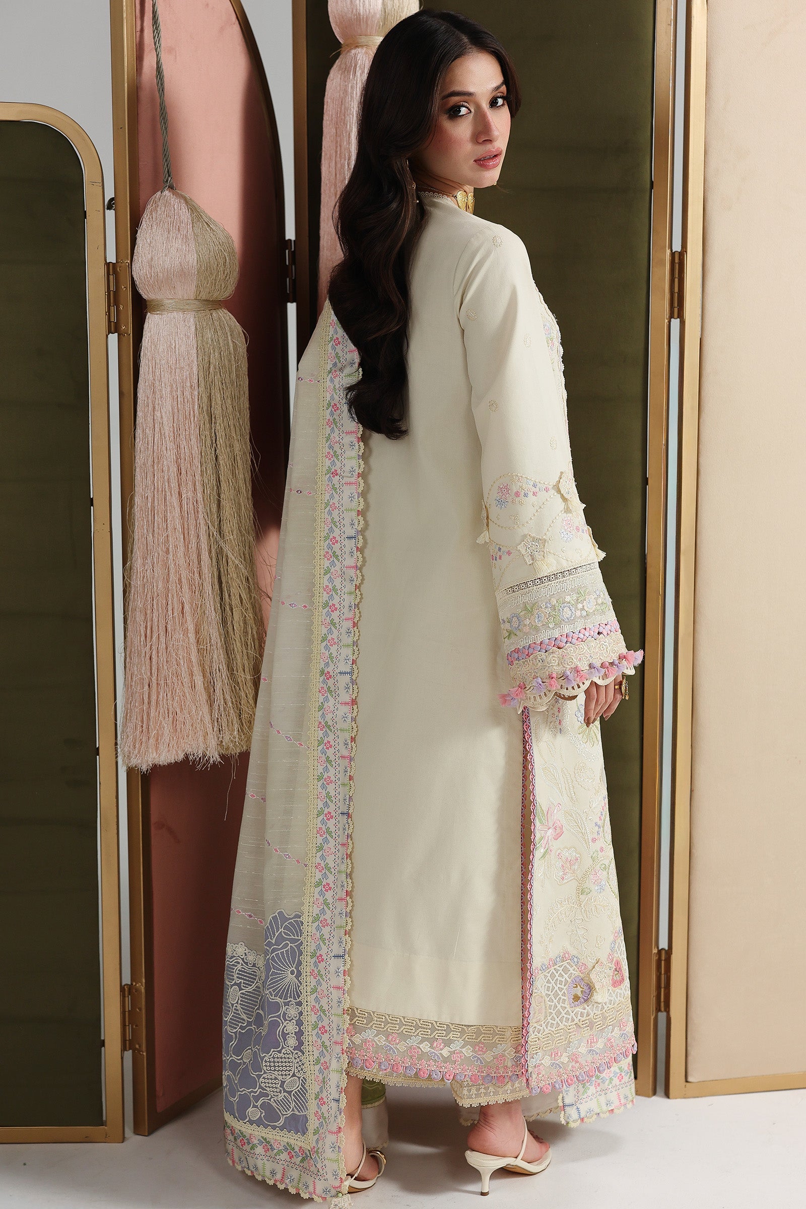 Festive Luxury Lawn – QFL-01 ELMA