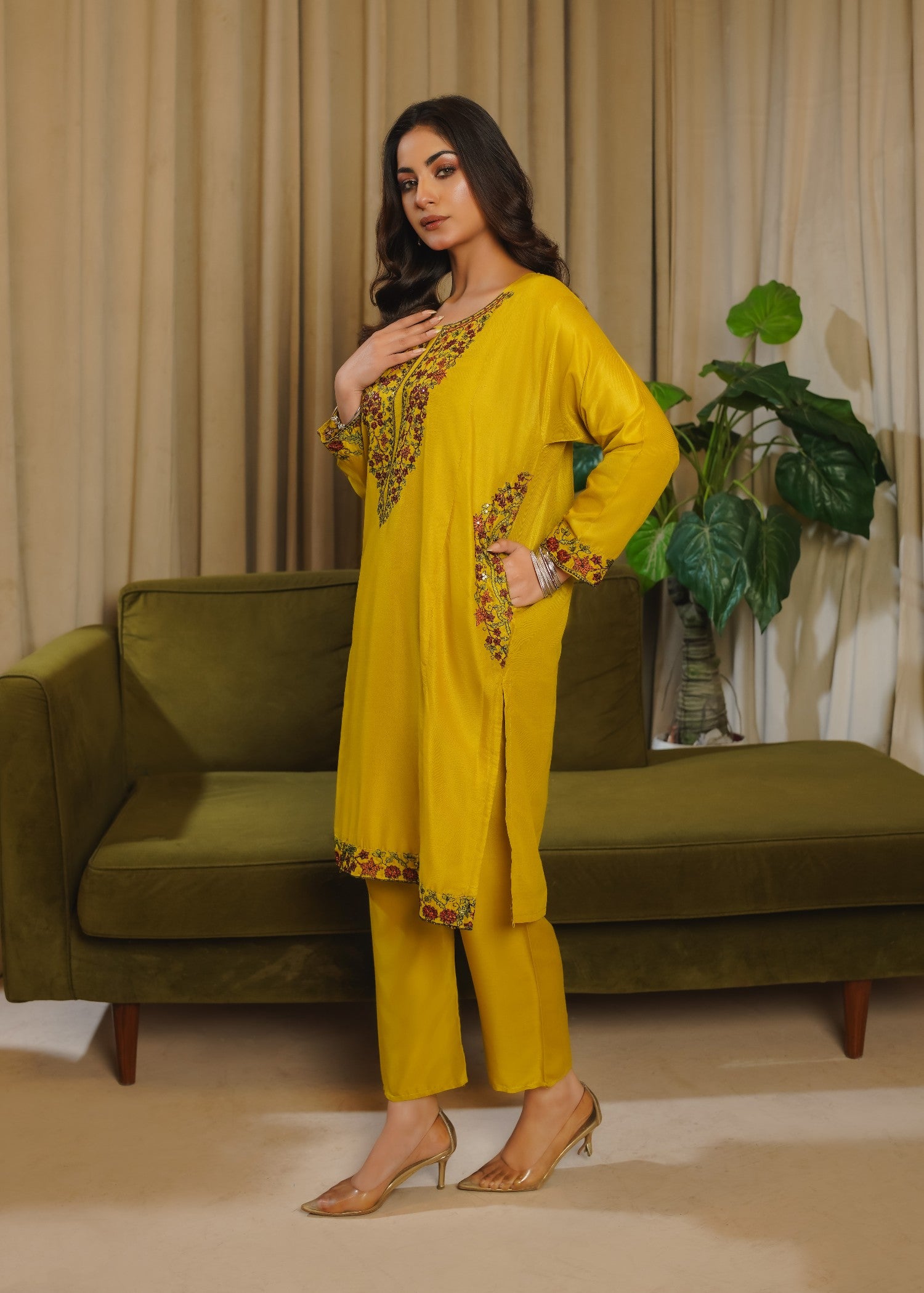 linen Kurta Set in Gold