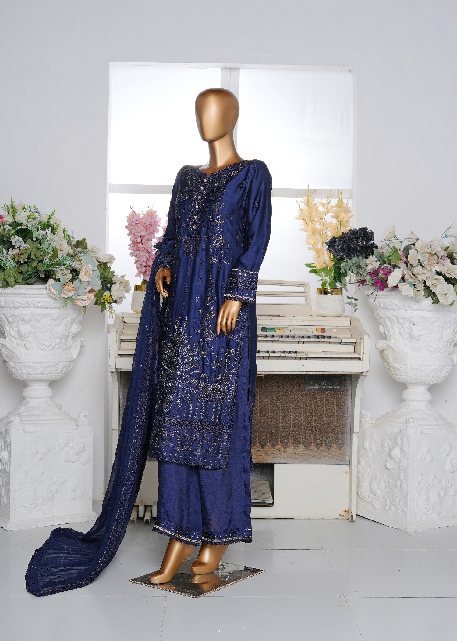 charmuse/shamooz Kurta Set in Midnight blue
