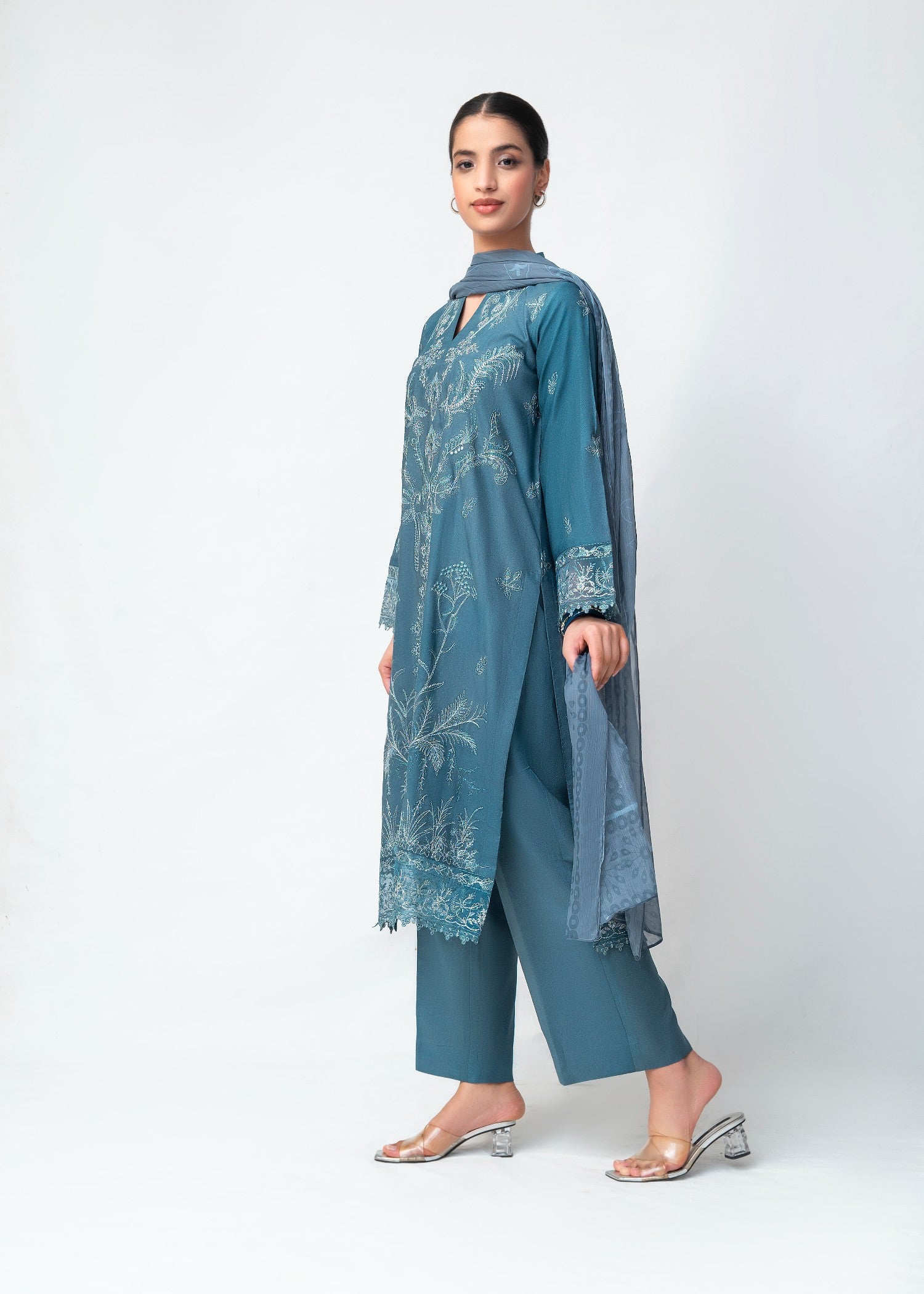 karandi Kurta Set in Blue