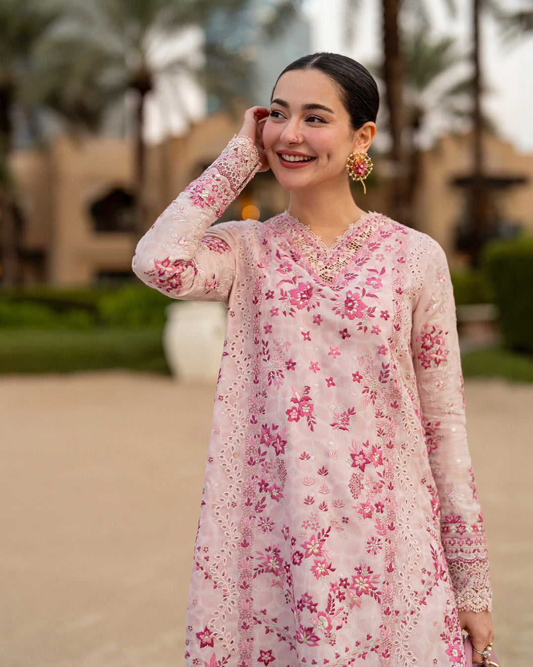 Aya Eid Luxury Lawn – Lamija