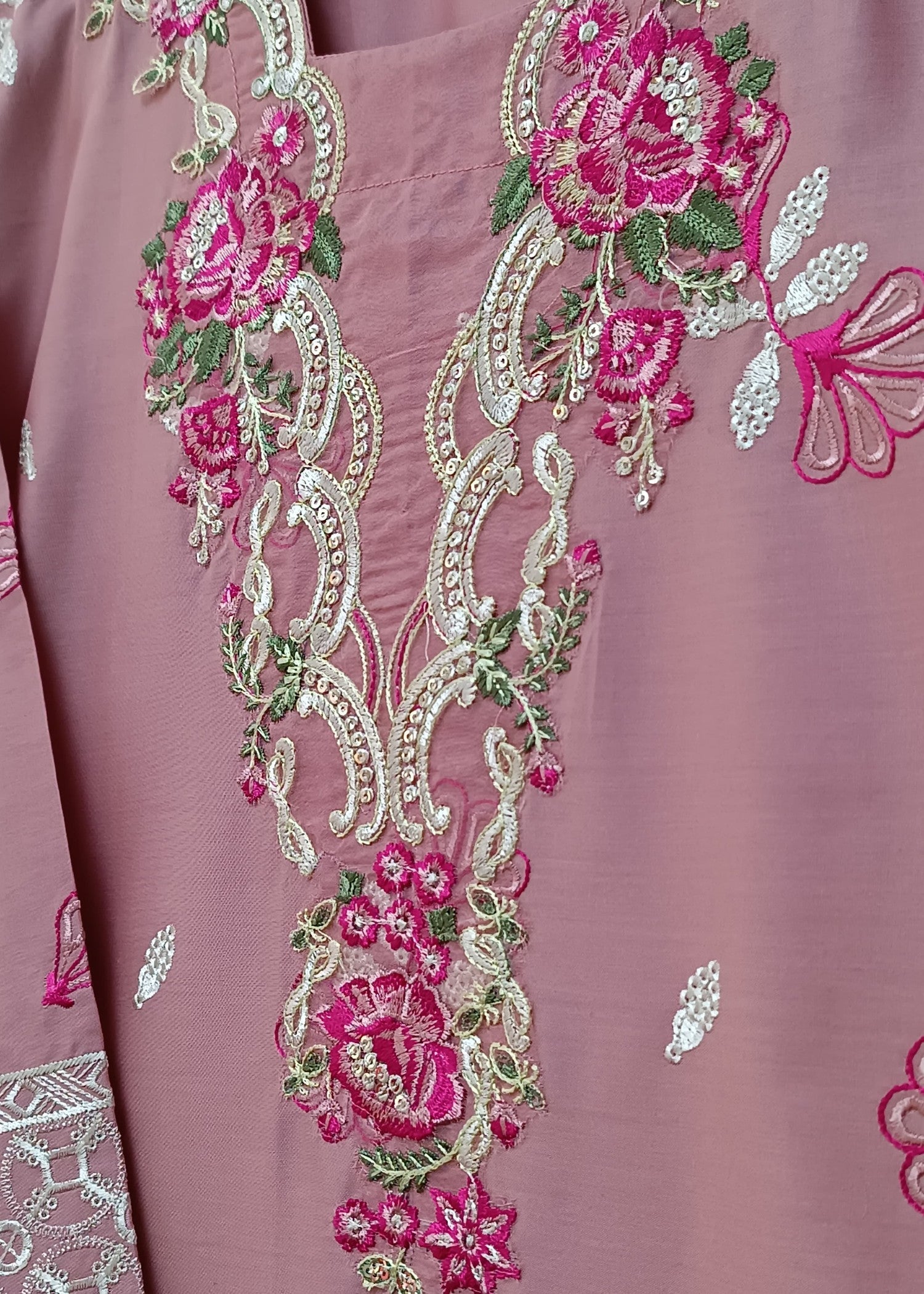 lawn Kurta Set in Mauve pink