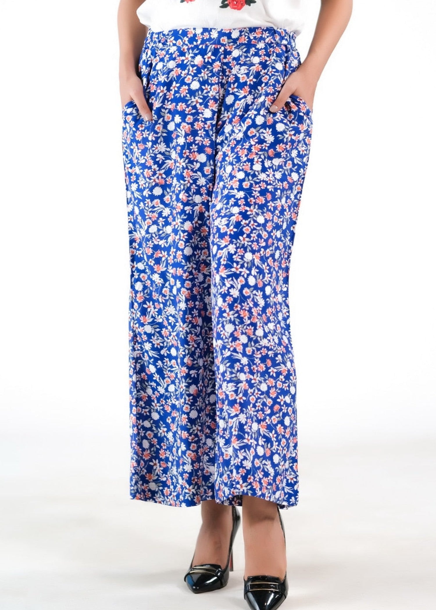 crepe Trousers in Blue