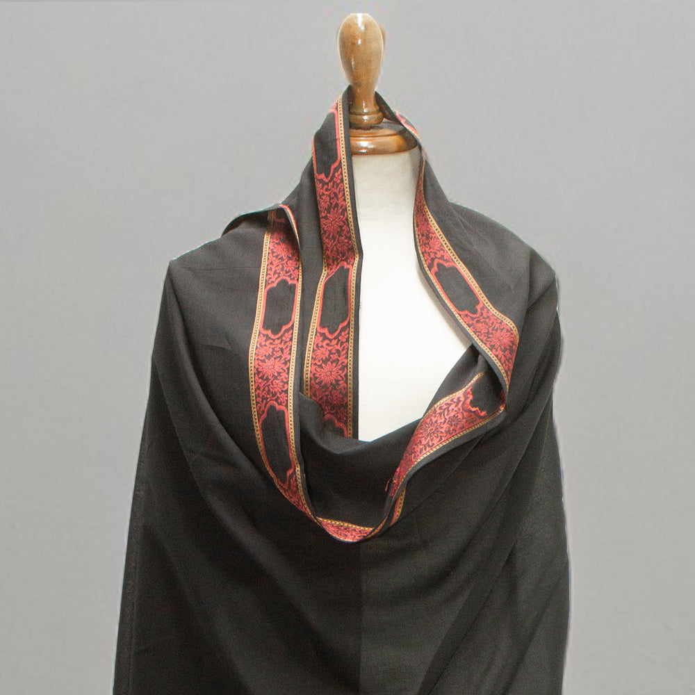 Shawl in Black Color by - Trendy Women Shawl OXU8931