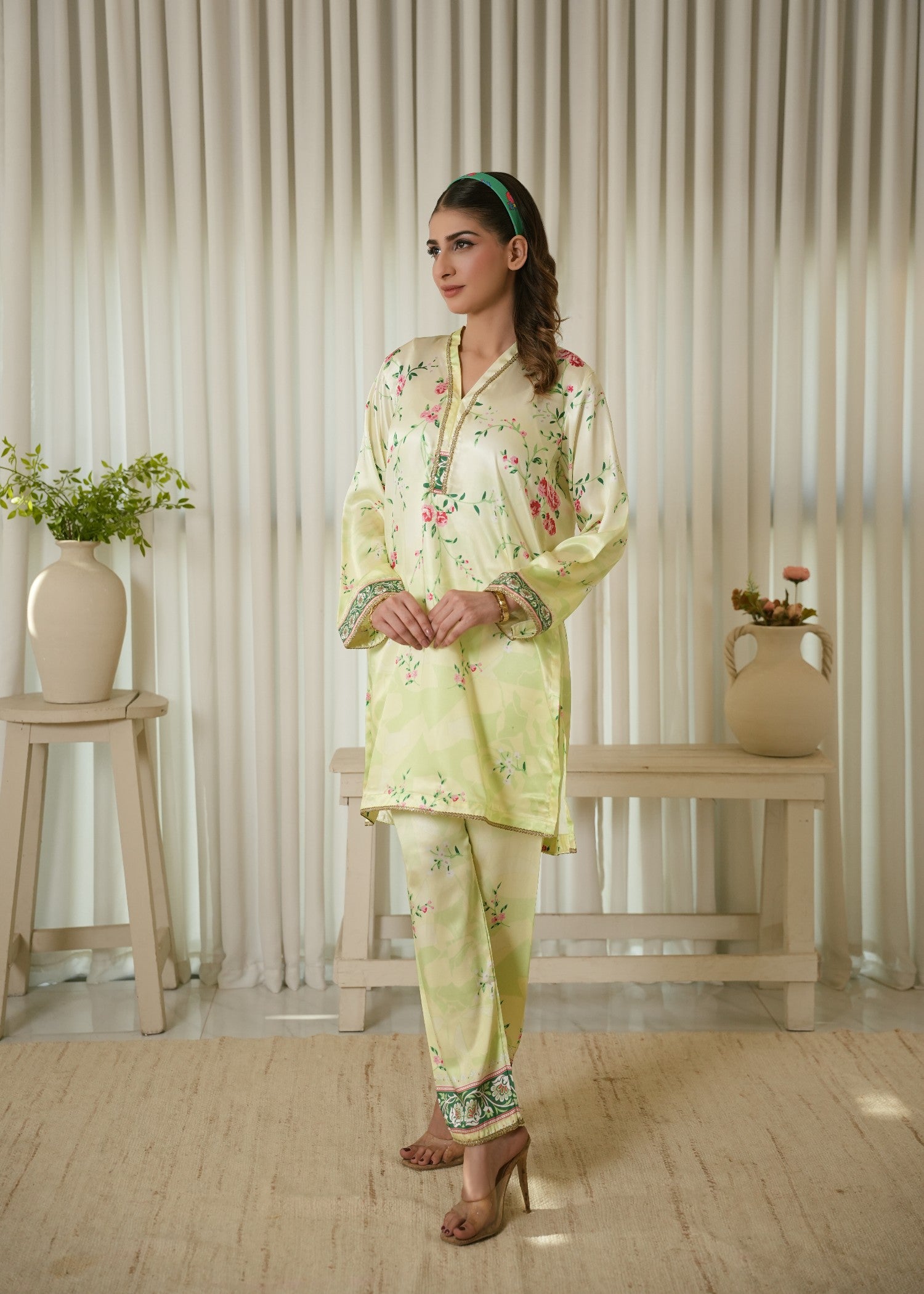 charmuse/shamooz Co Ord Sets in Key lime