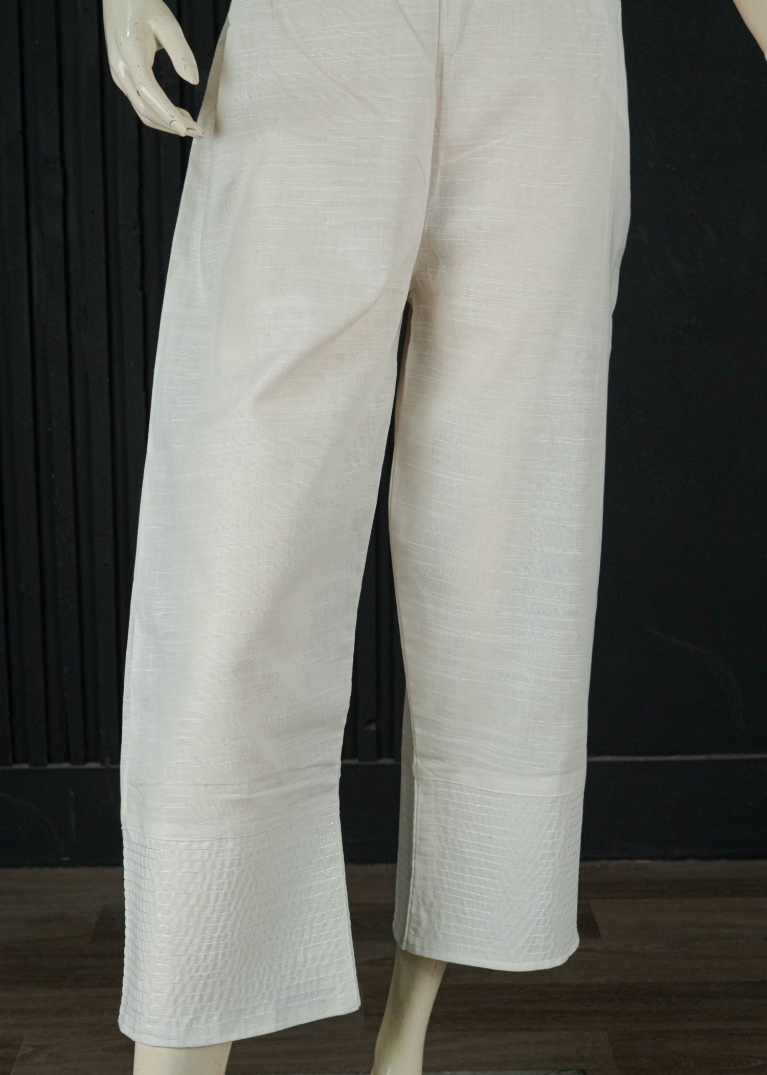 khaddar Trousers in Off-white