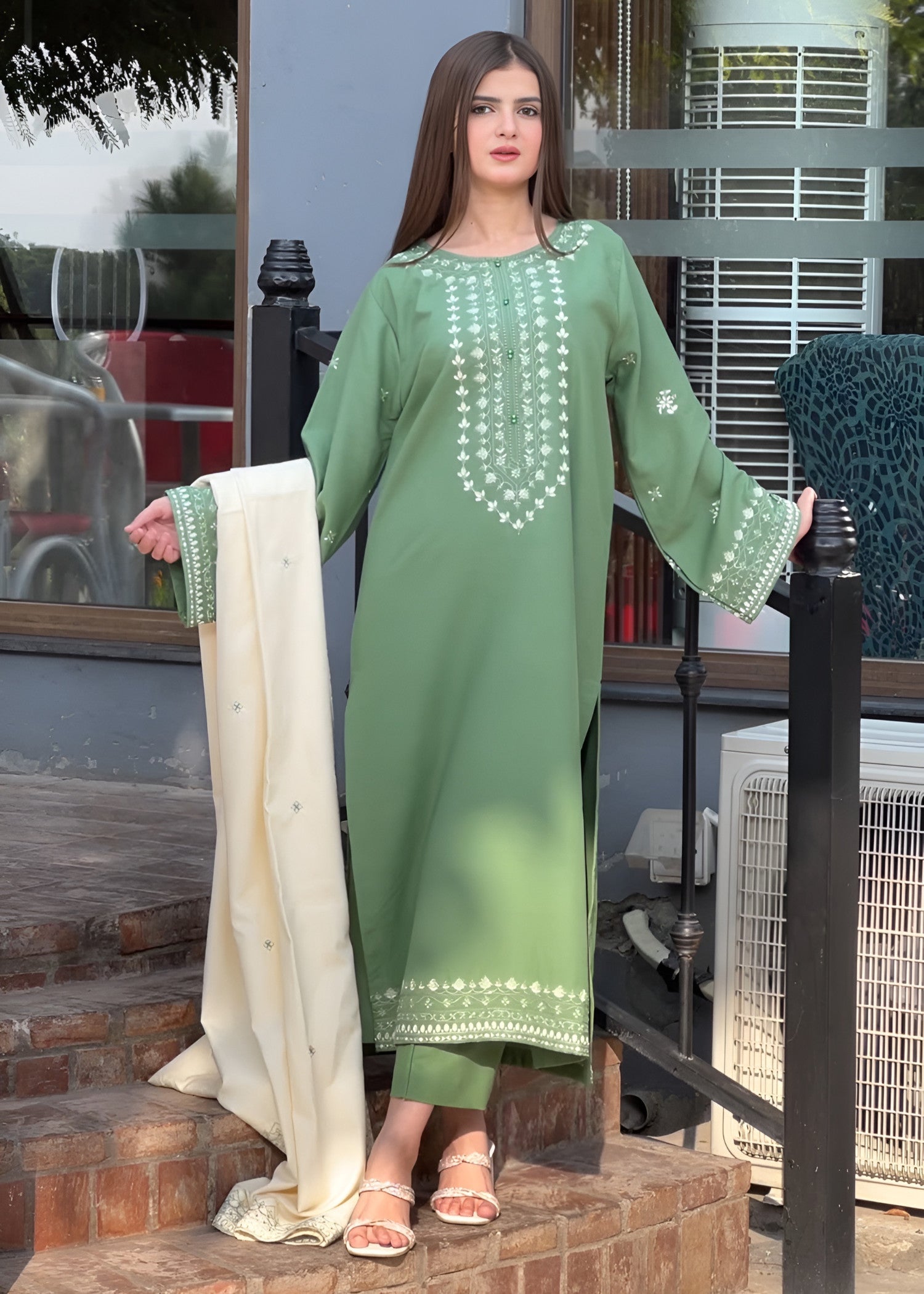 linen Kurta Set in Sage green