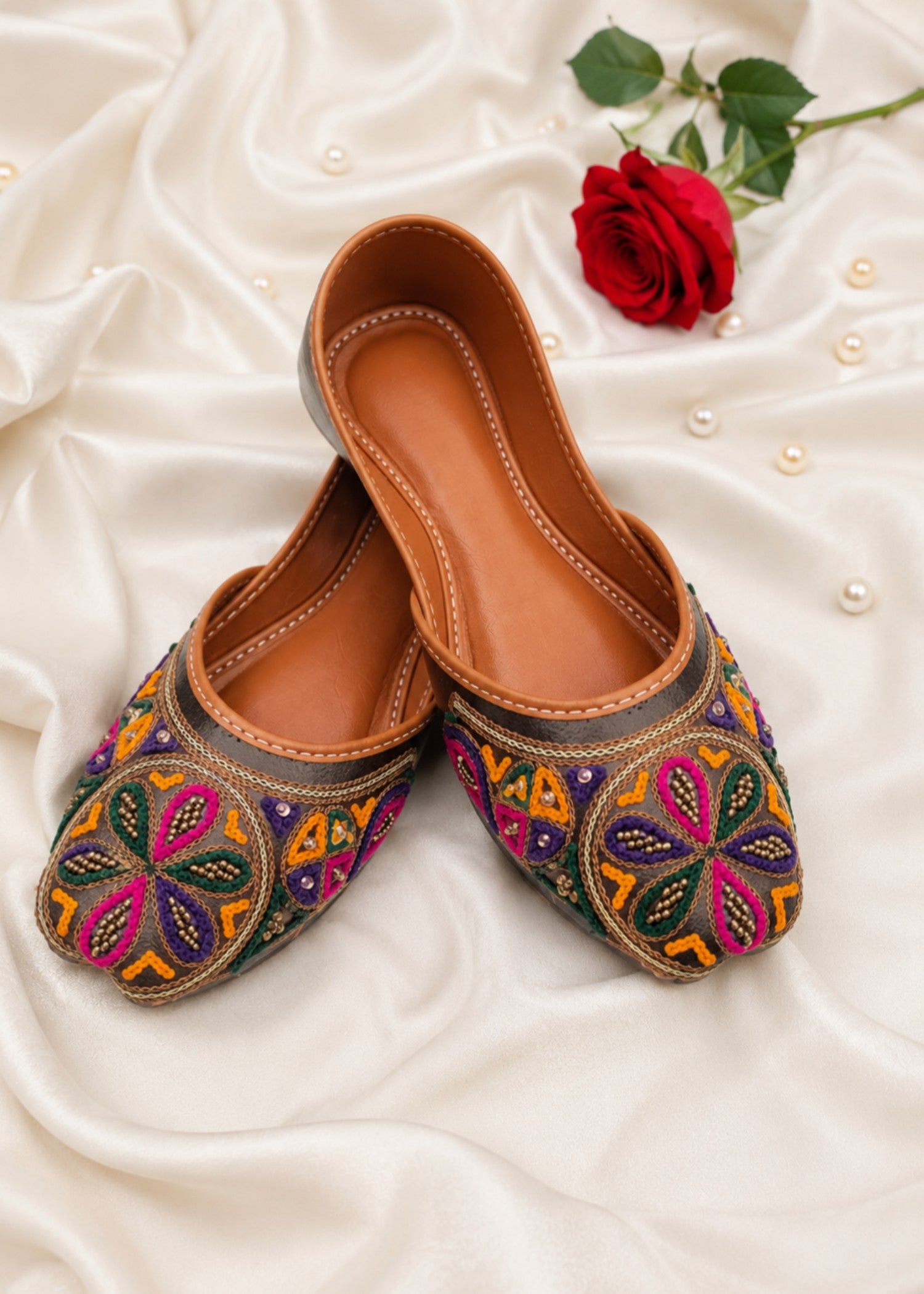 Khussa in Multi by - High Quality Women Khussa SAA4359
