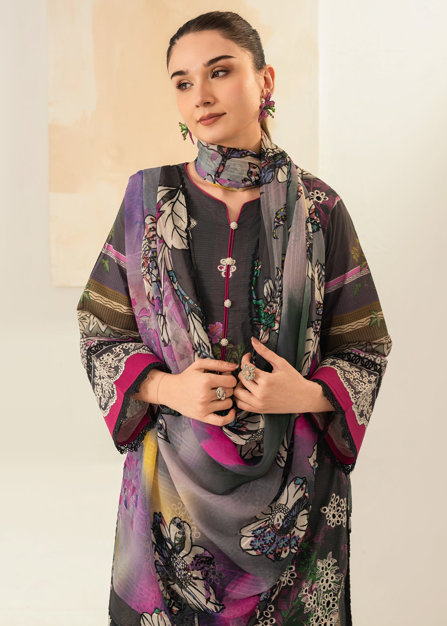 lawn Kurta Set in Graphite