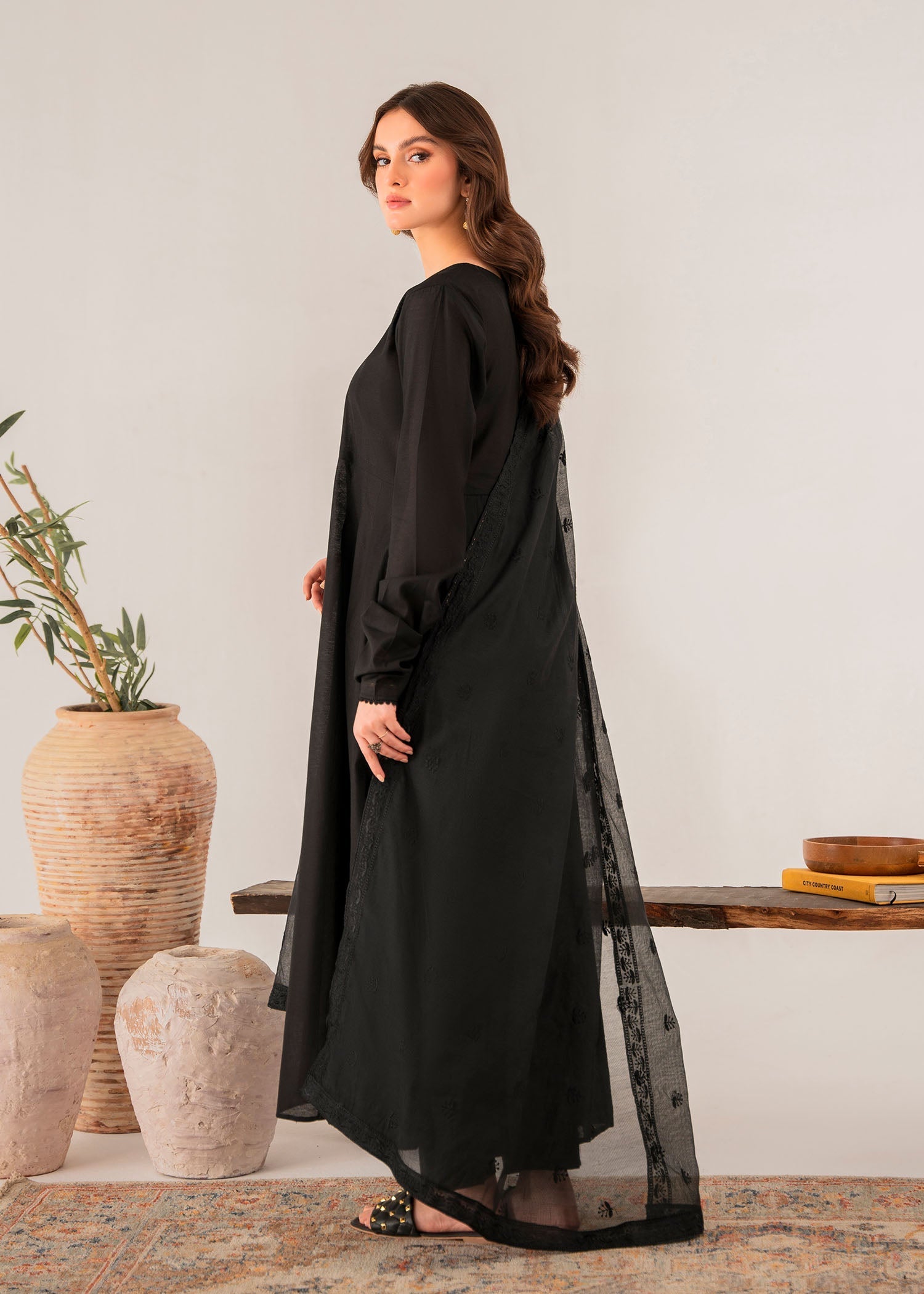 chambray Pishwas in Black
