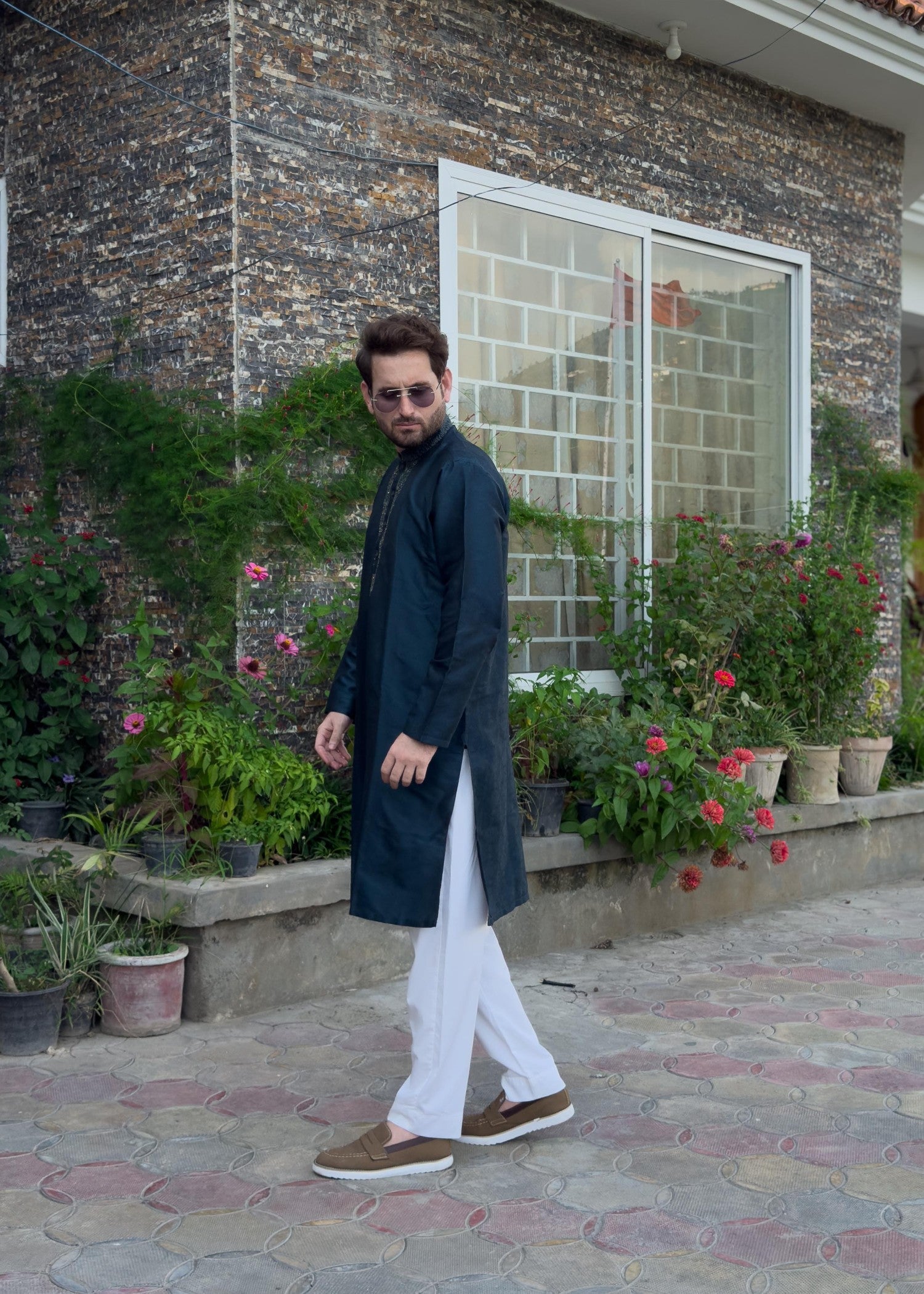 traditional jamawar Kurta in Pine green