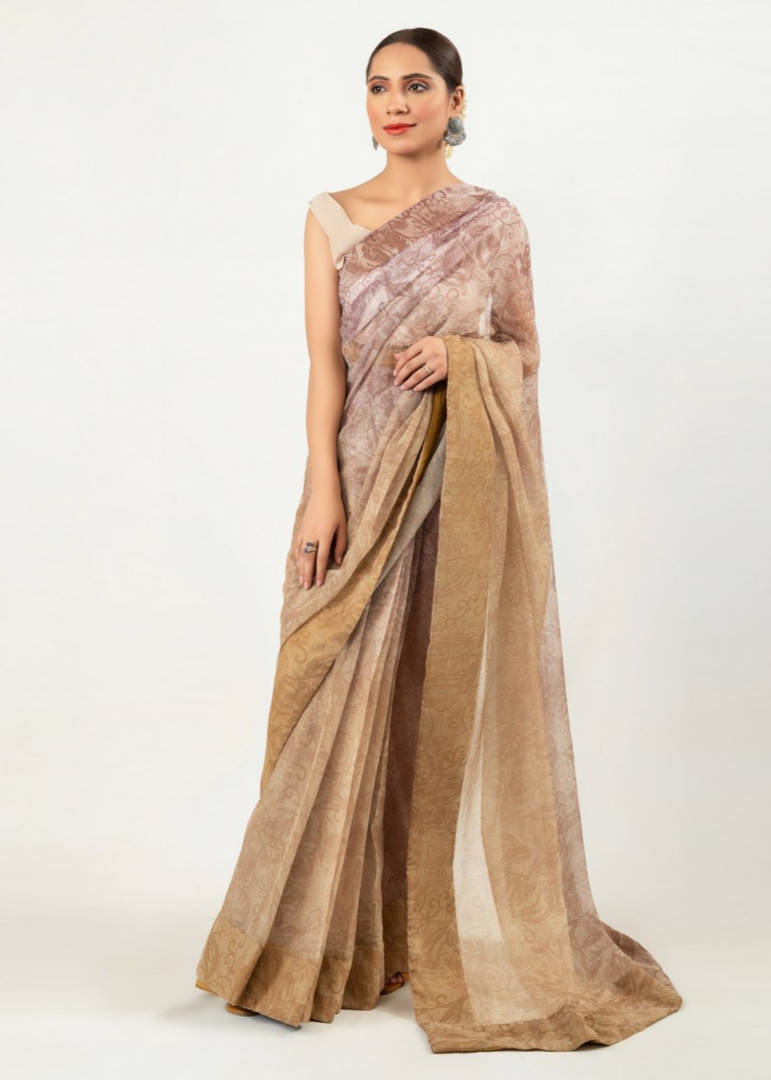 raw silk Saree in Walnut brown