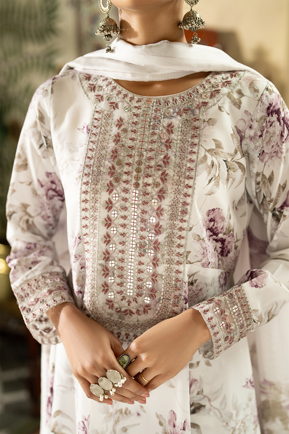 silk finish lawn Pishwas in White