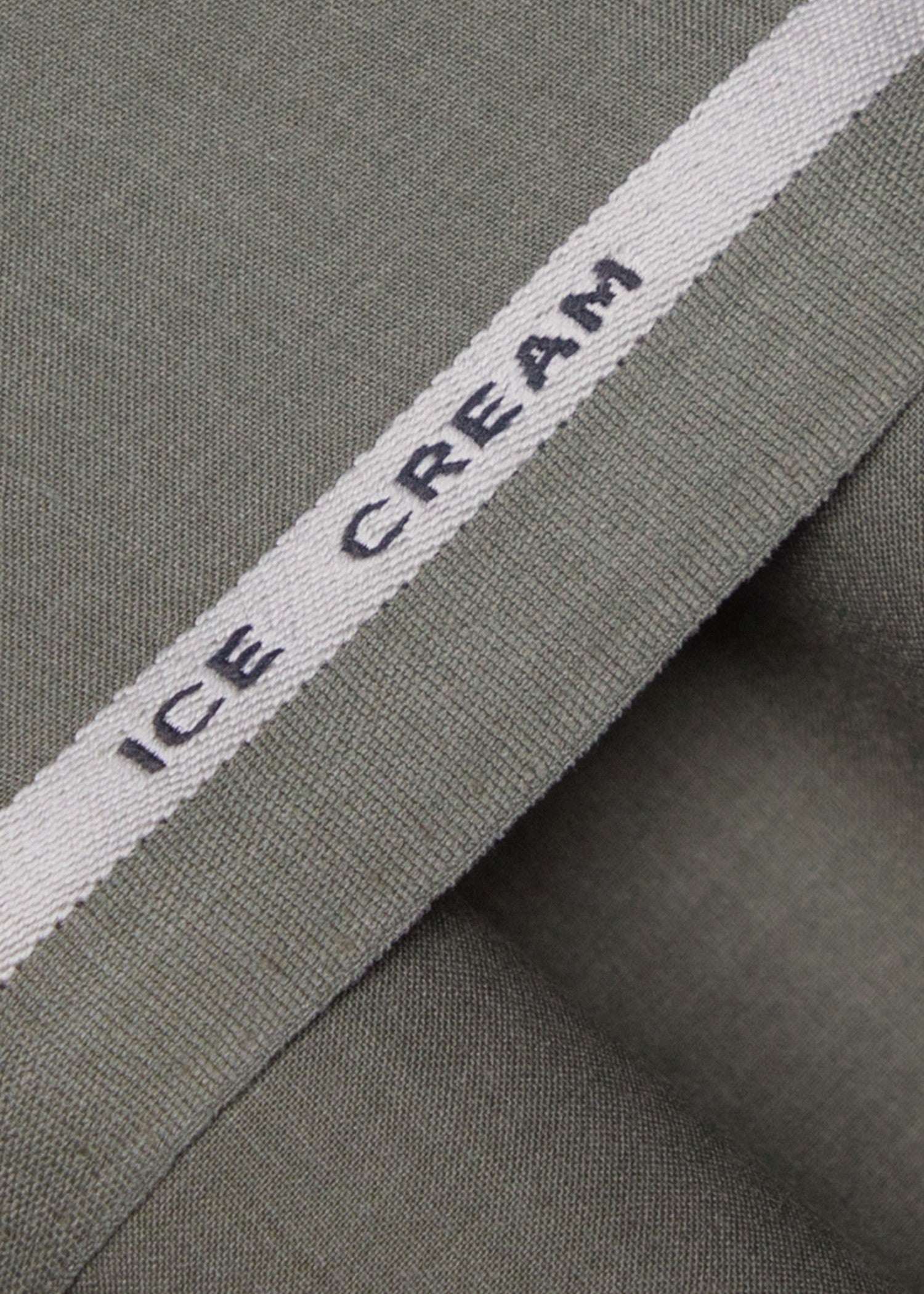 wash & wear Unstitched in Grey