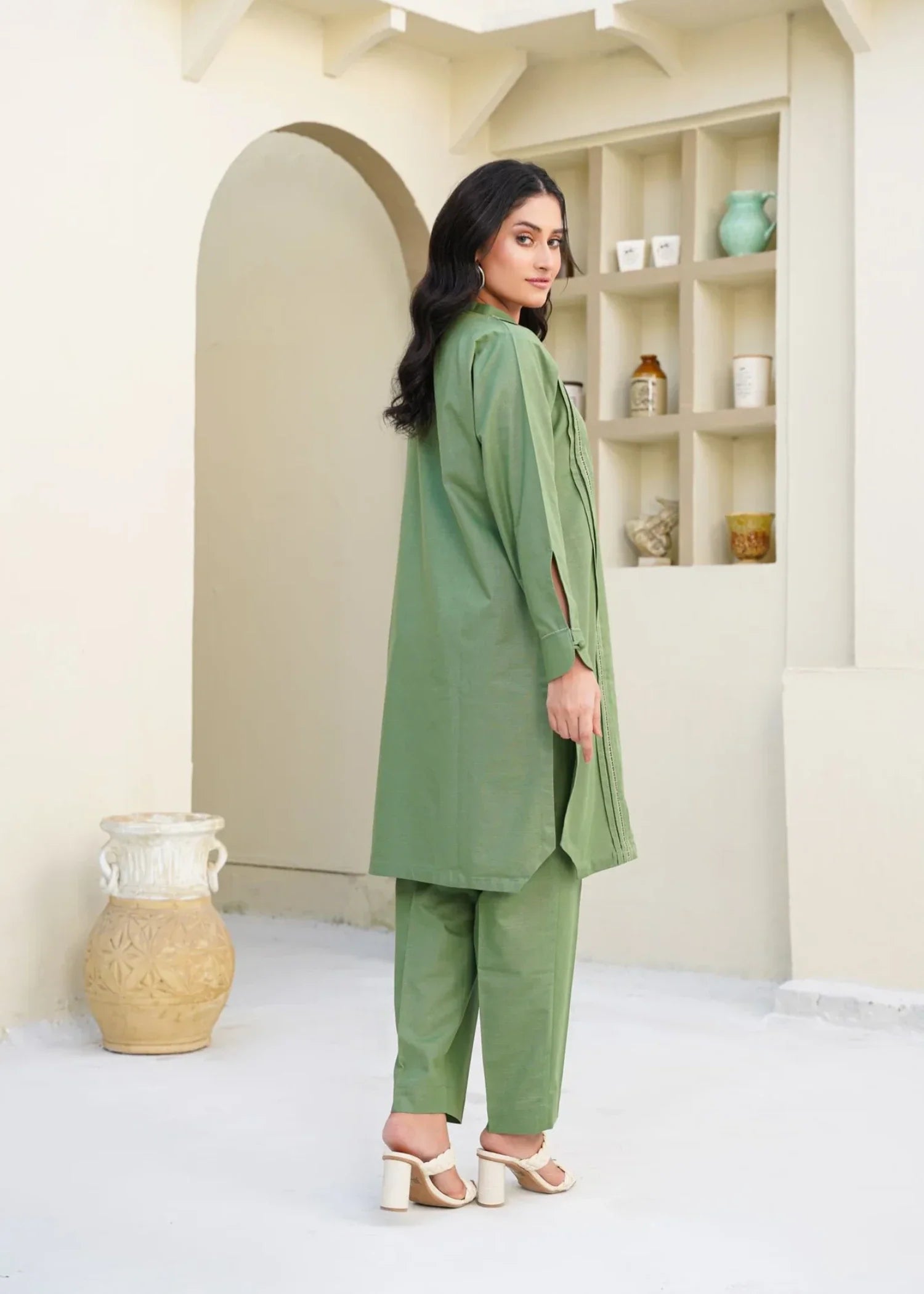 slub khaddar Kurta Set in Sage green
