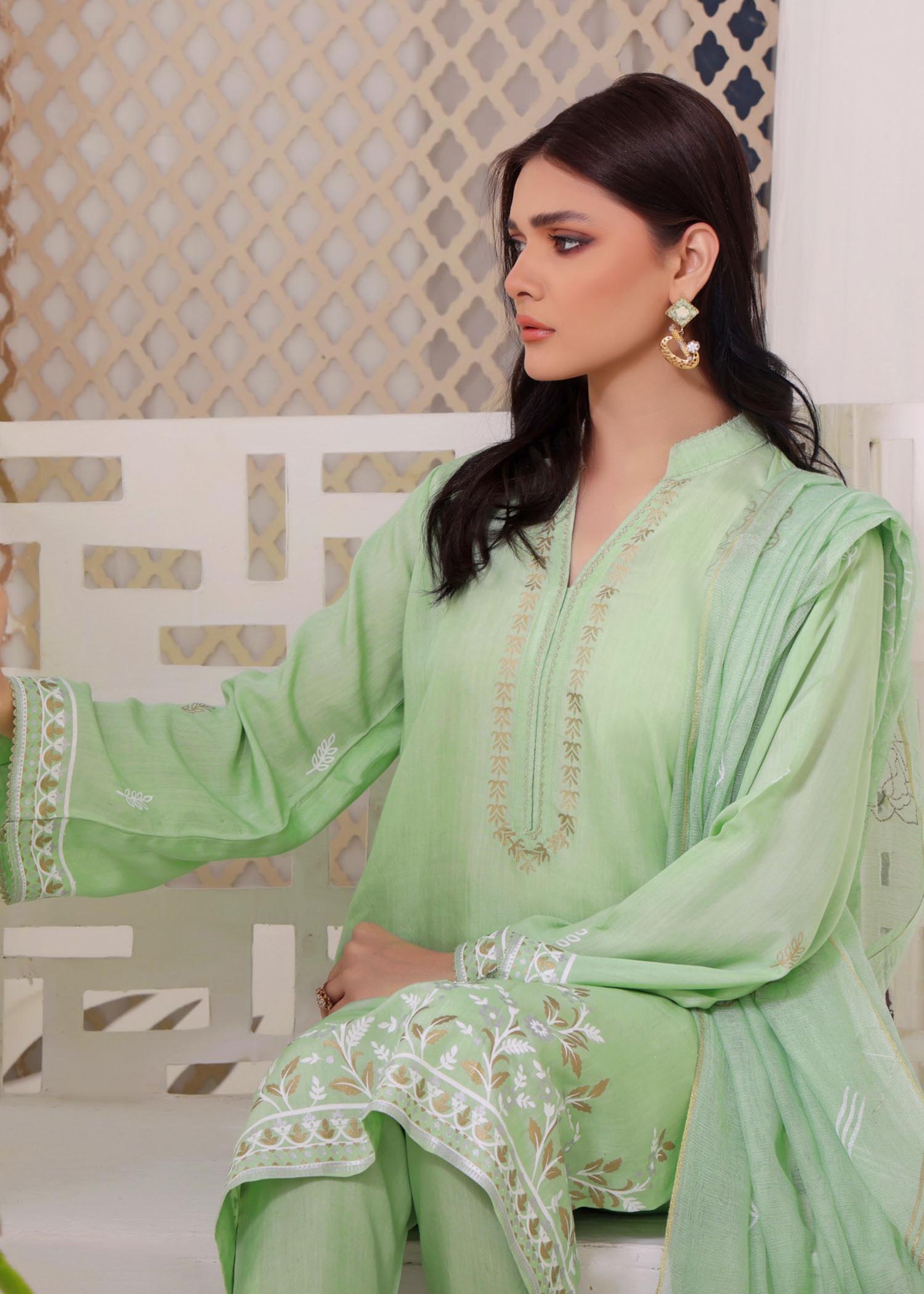 silk Unstitched in Apple green