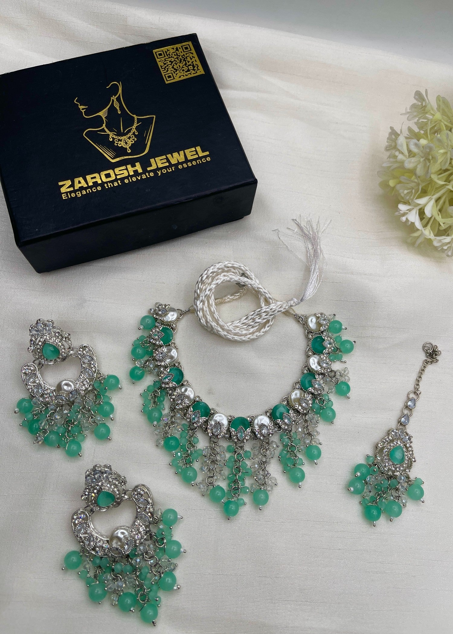 Jewelry Set in Mint green, silver Color by - Trendy Women Jewelry Set MEM0628