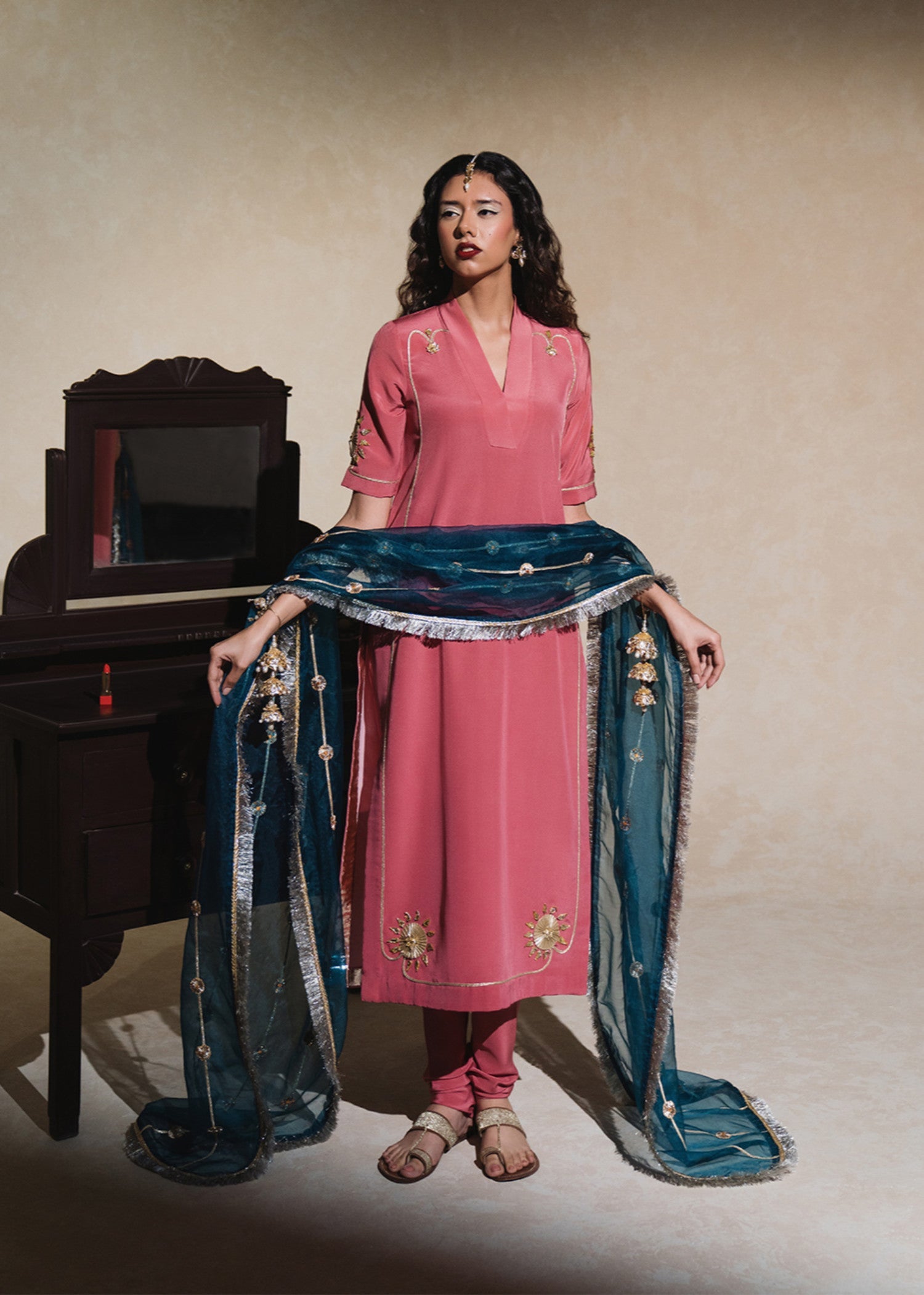 grip Kurta Set in Pink