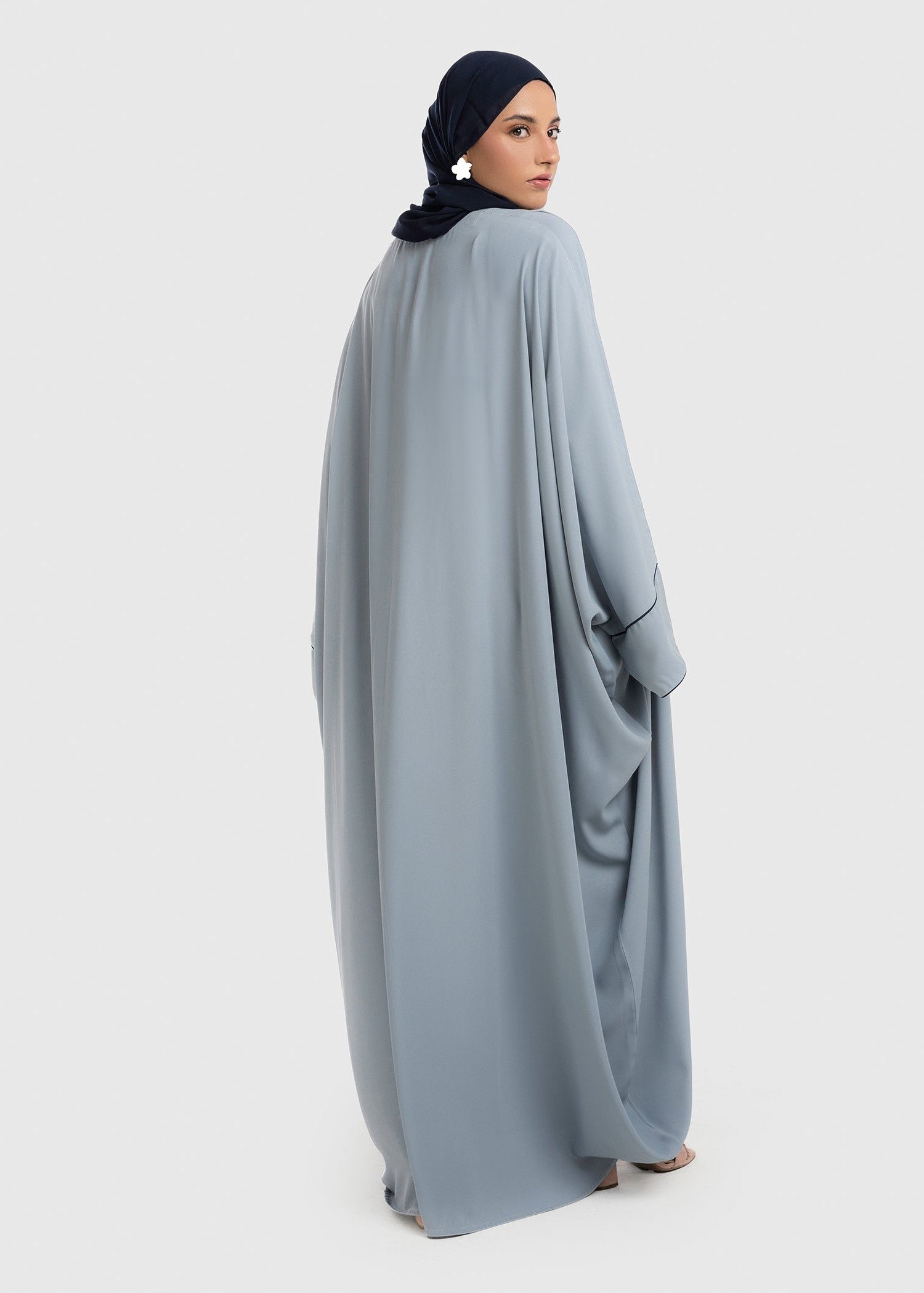 polyester Abaya in Cloud blue