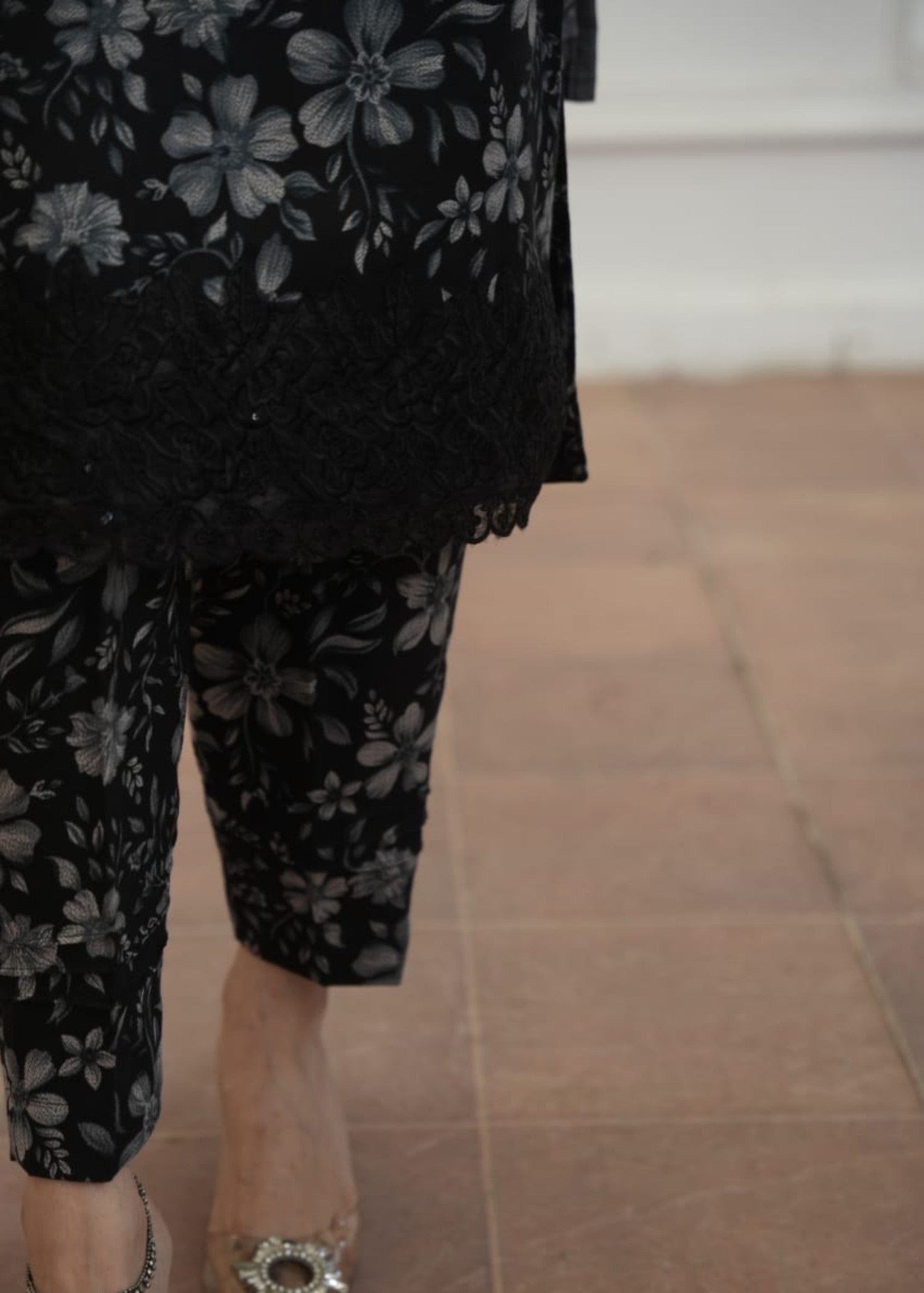 dhanak Kurta Set in Slate black