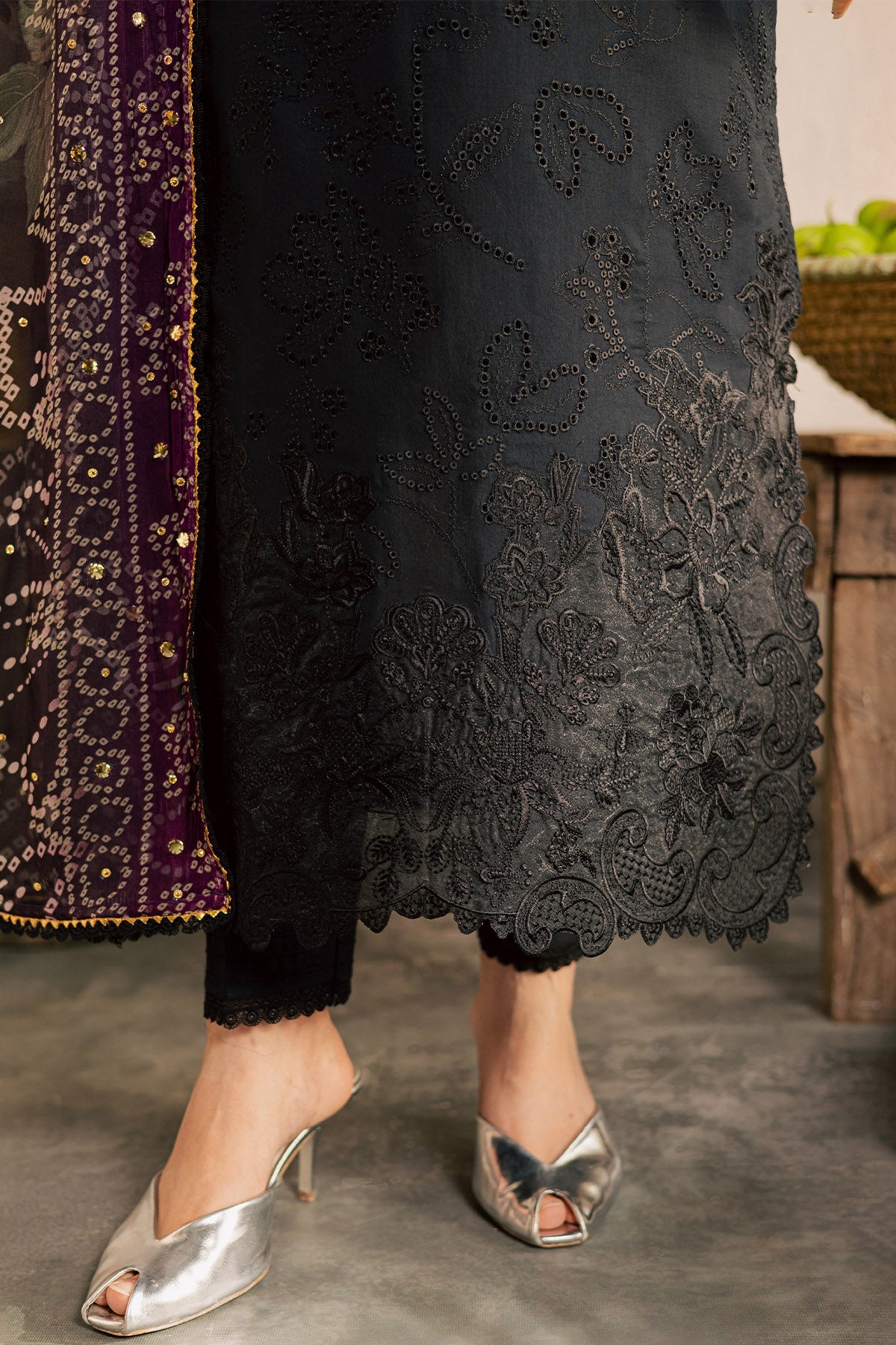 Bazaar Lawn – NE-257