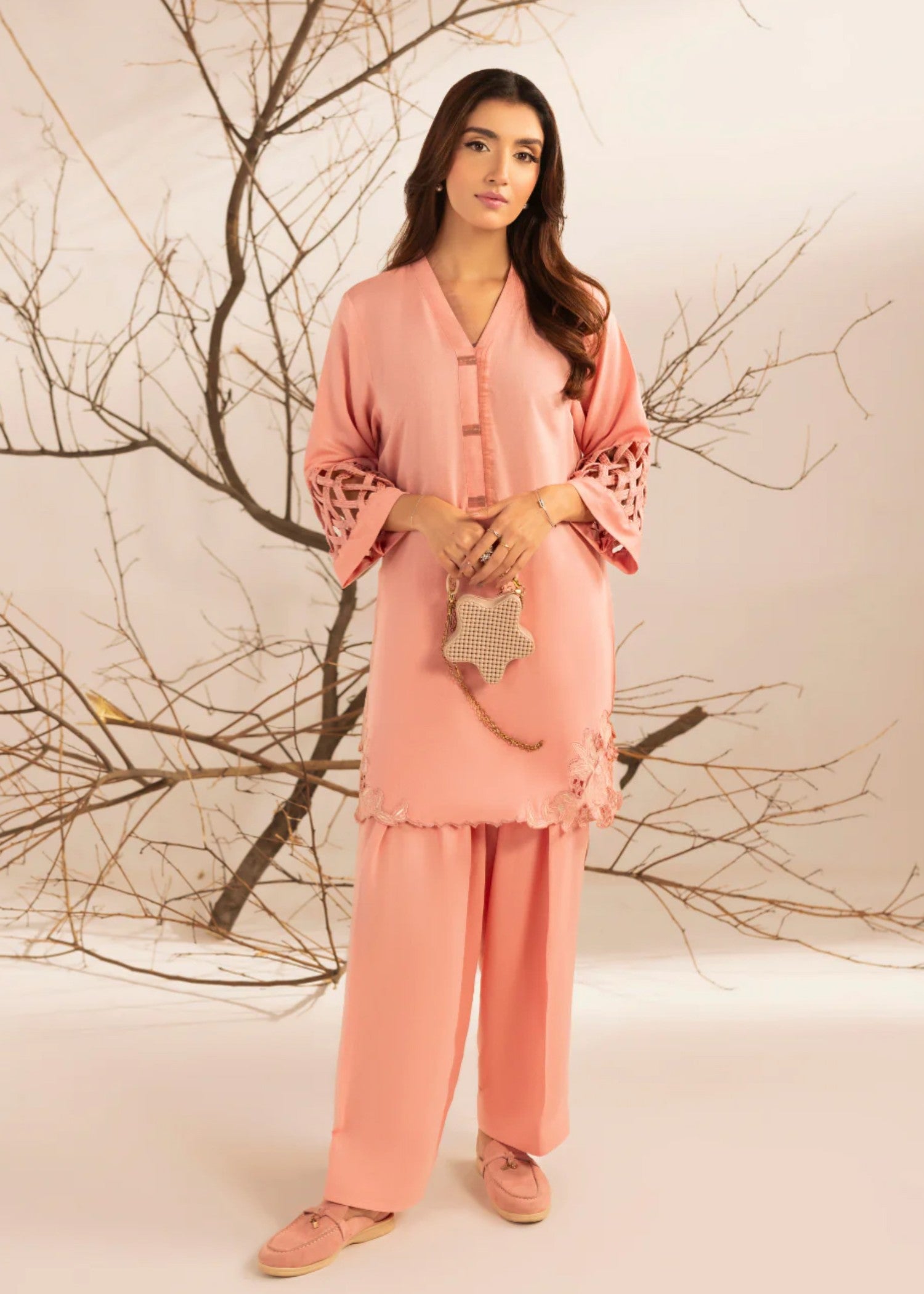karandi Kurta Set in Blush pink