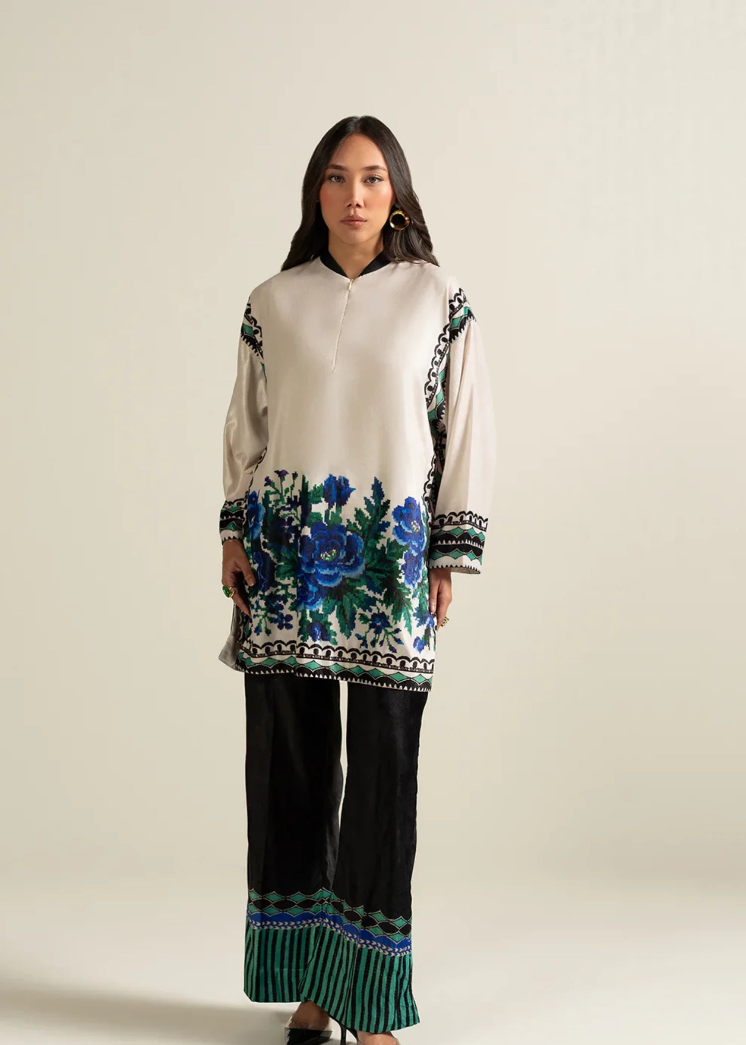 velvet Kurti in Off-white