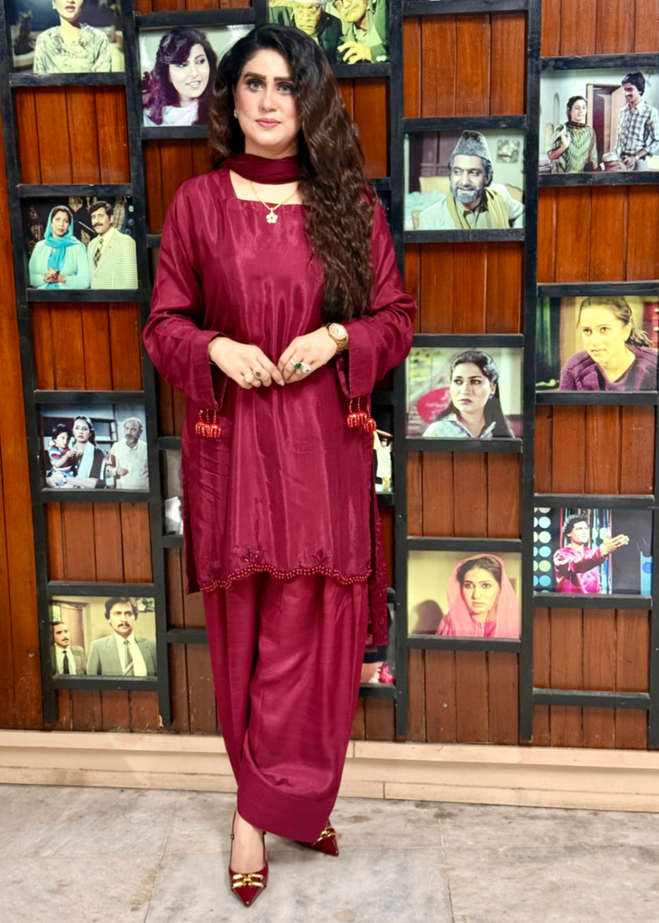 pk raw silk Kurta Set in Burgundy