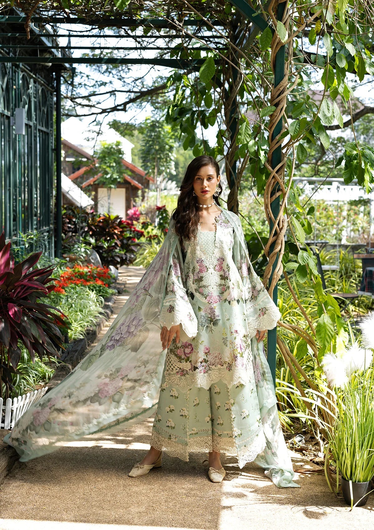 Signature Embroidered Lawn Prints – ESA-4B MINT MEADOW