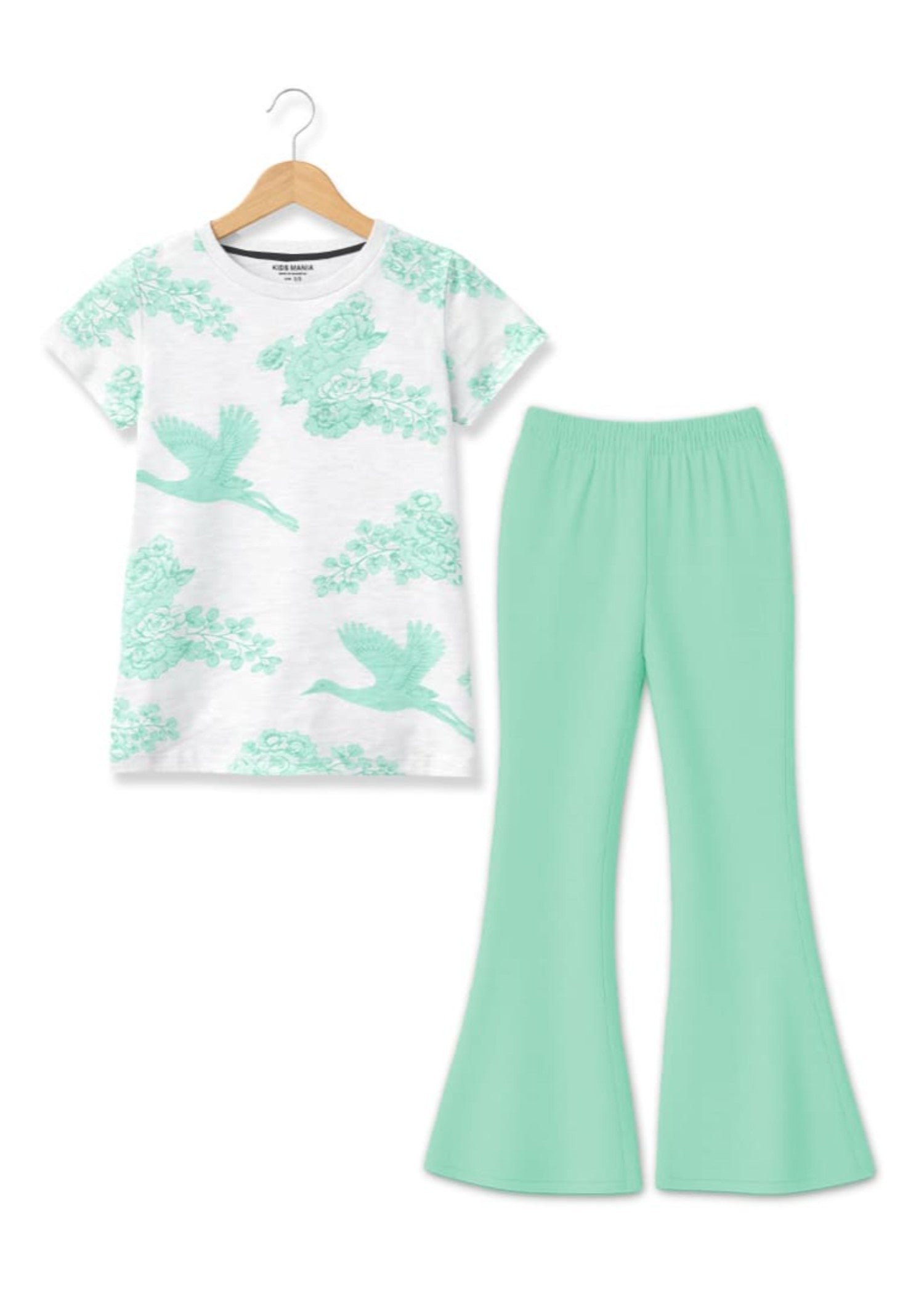 Co Ord Sets in Mint green, white