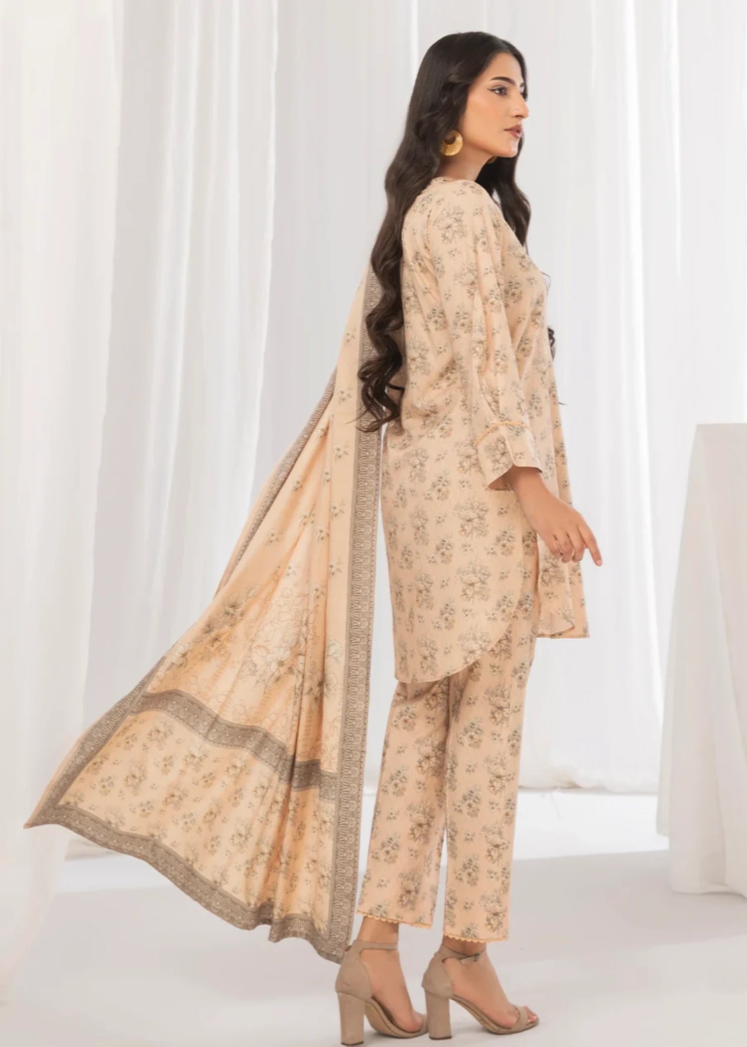 dhanak Unstitched in Antique white