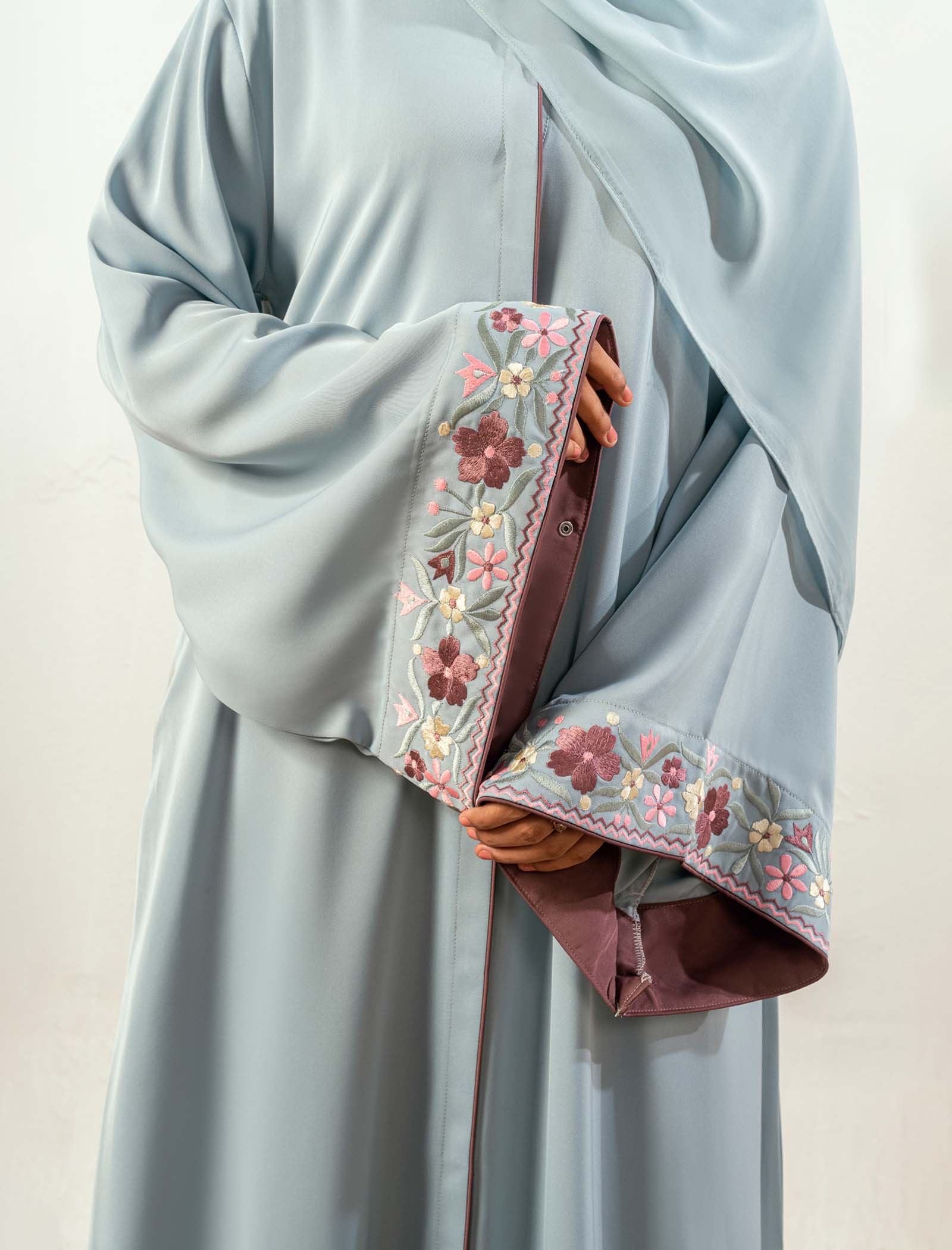 polyester Abaya in Ice blue