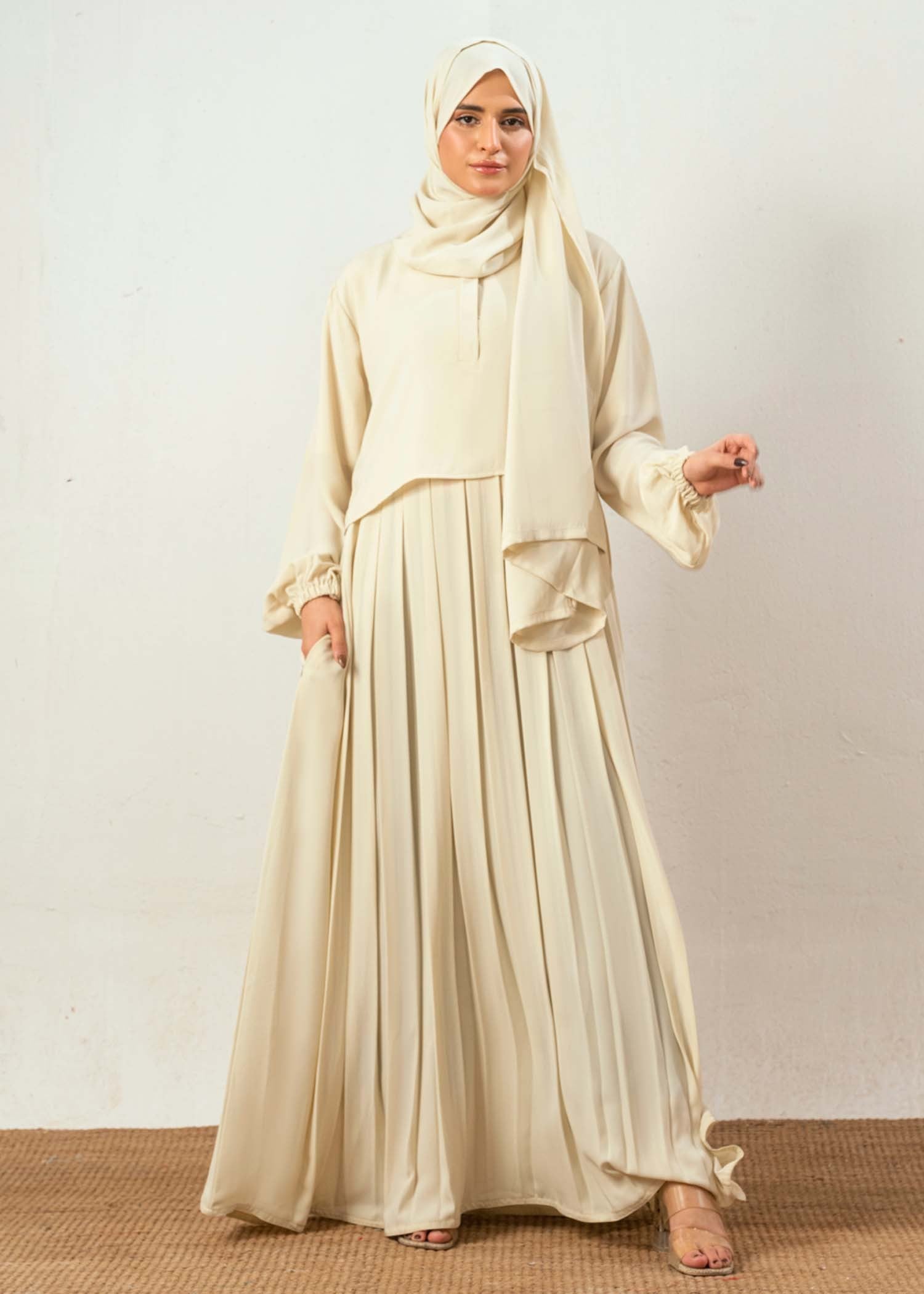 khaddar Abaya in Ivory