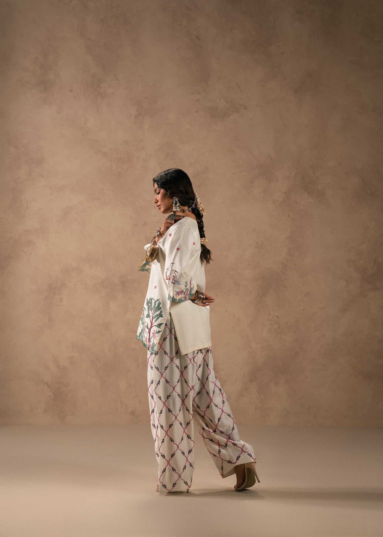 viscose thai silk Kurta Set in Off-white