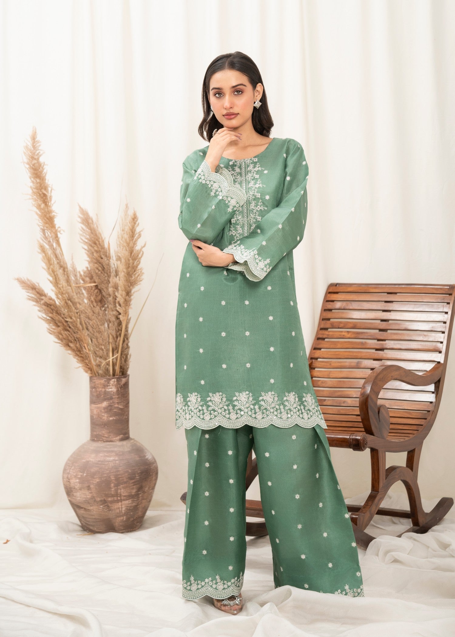 kattan silk Kurta Set in Jungle green