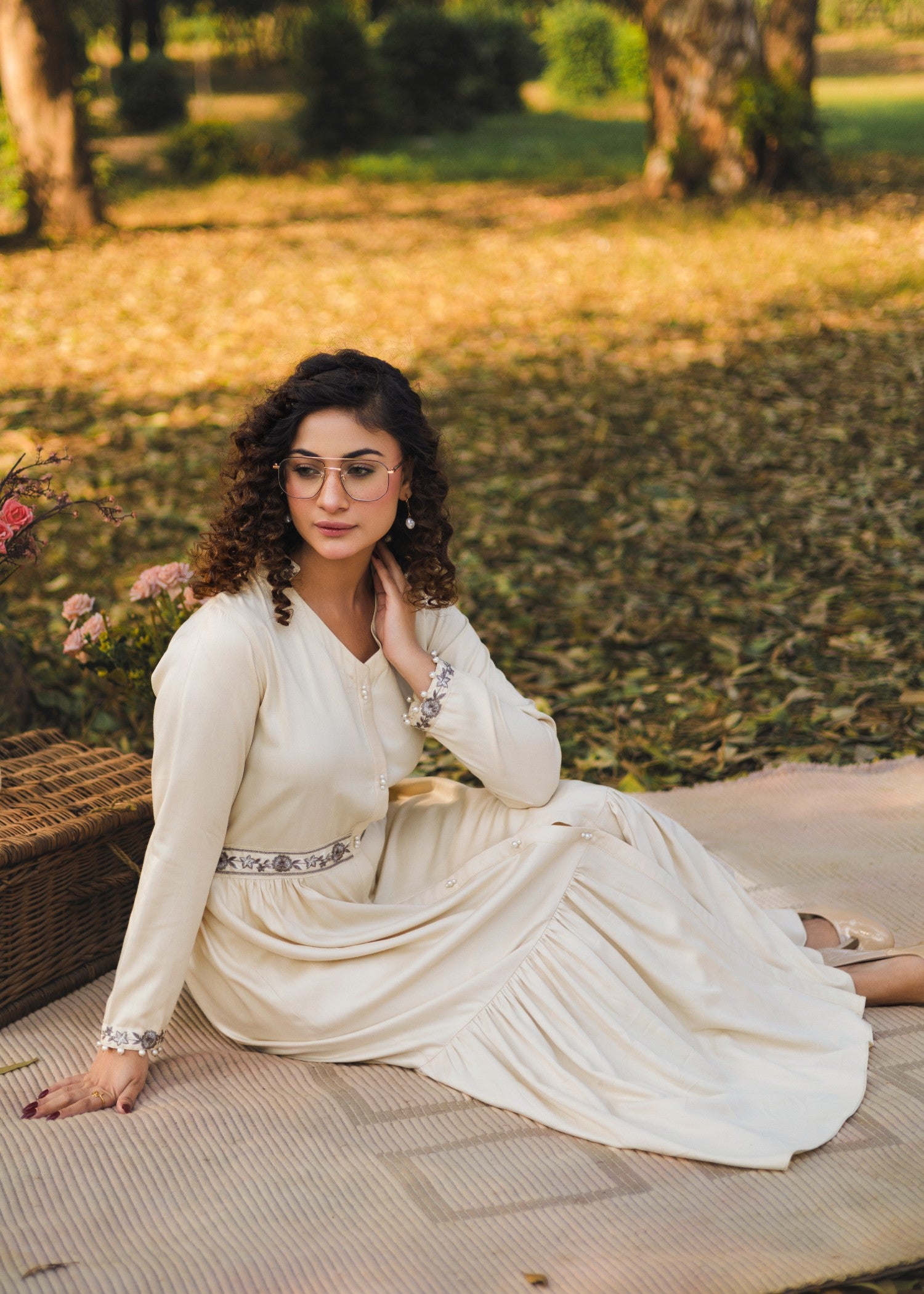pure marina Maxi in Pearl white