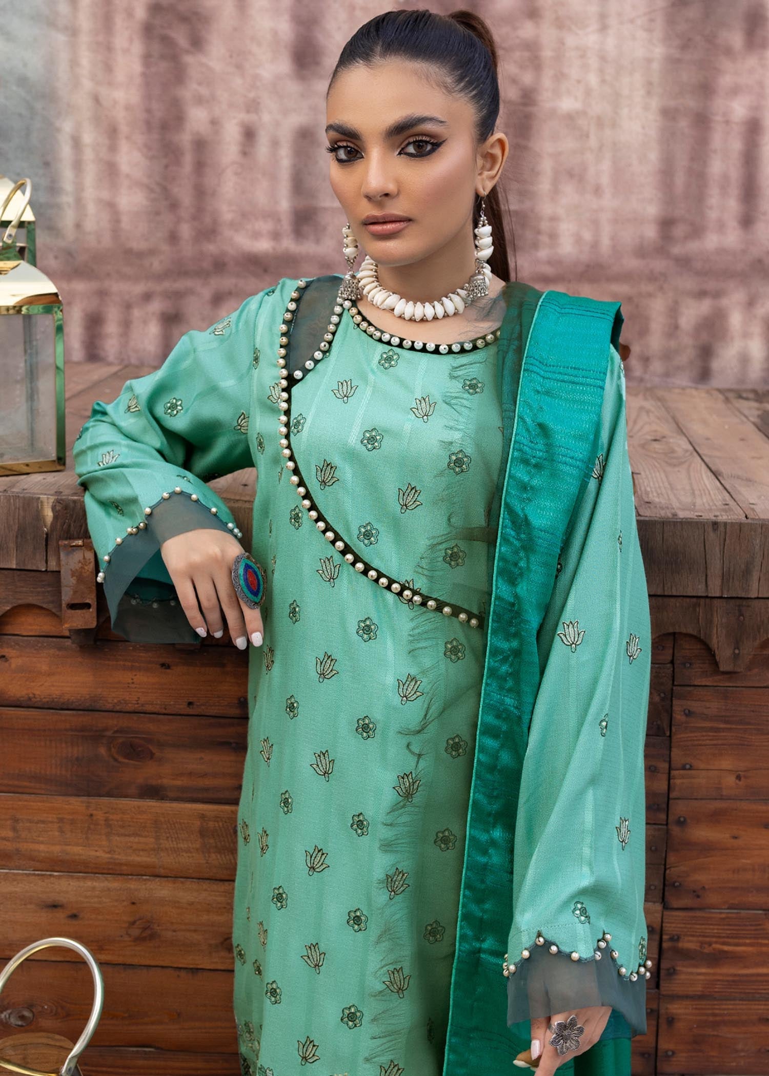 wool Unstitched in Green
