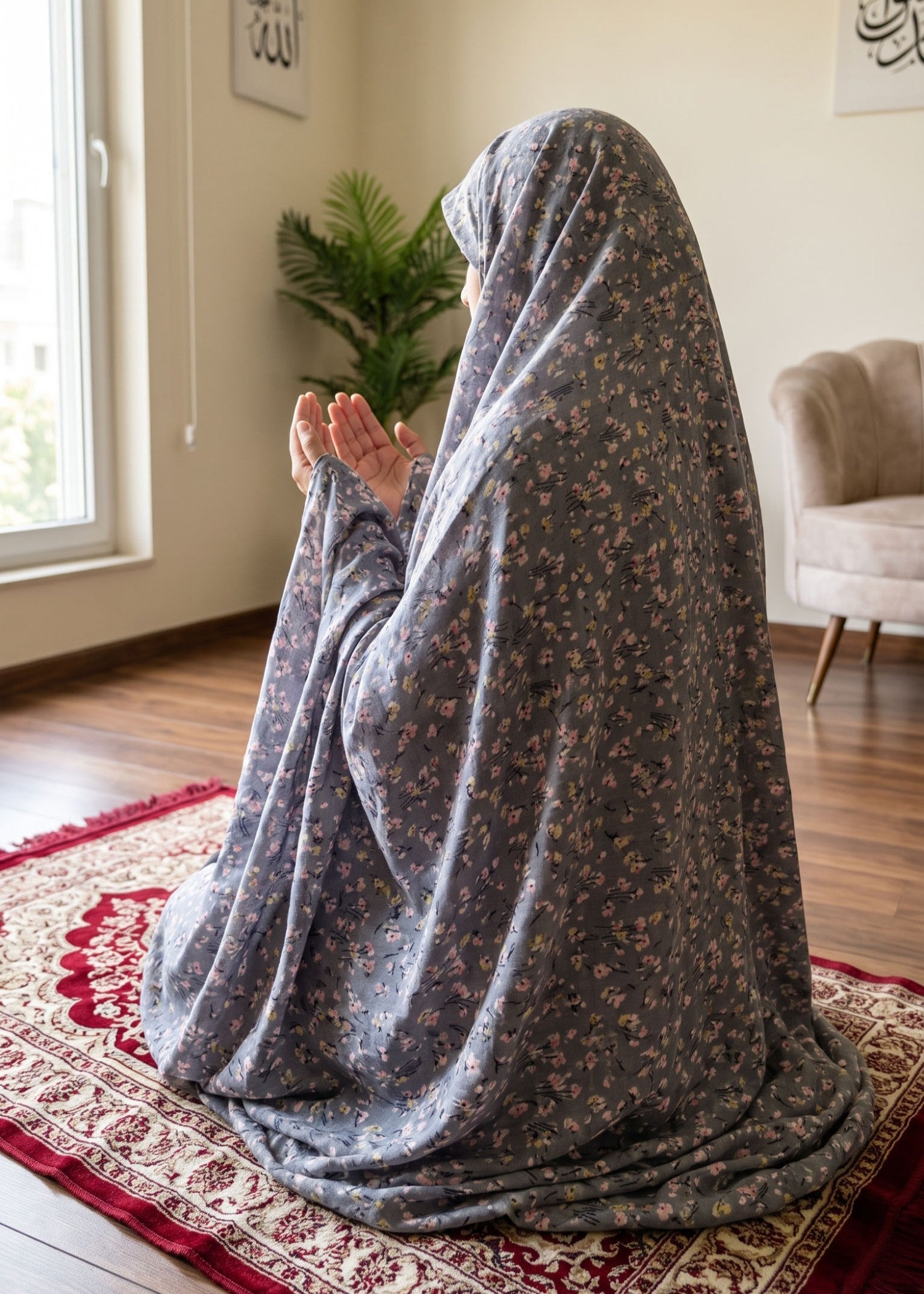 swiss lawn Chaddar in Pastel grey